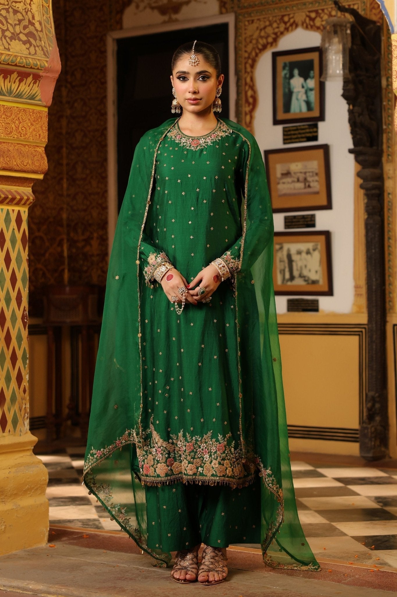Ahista Green Mayur Applique Long Kurta Set