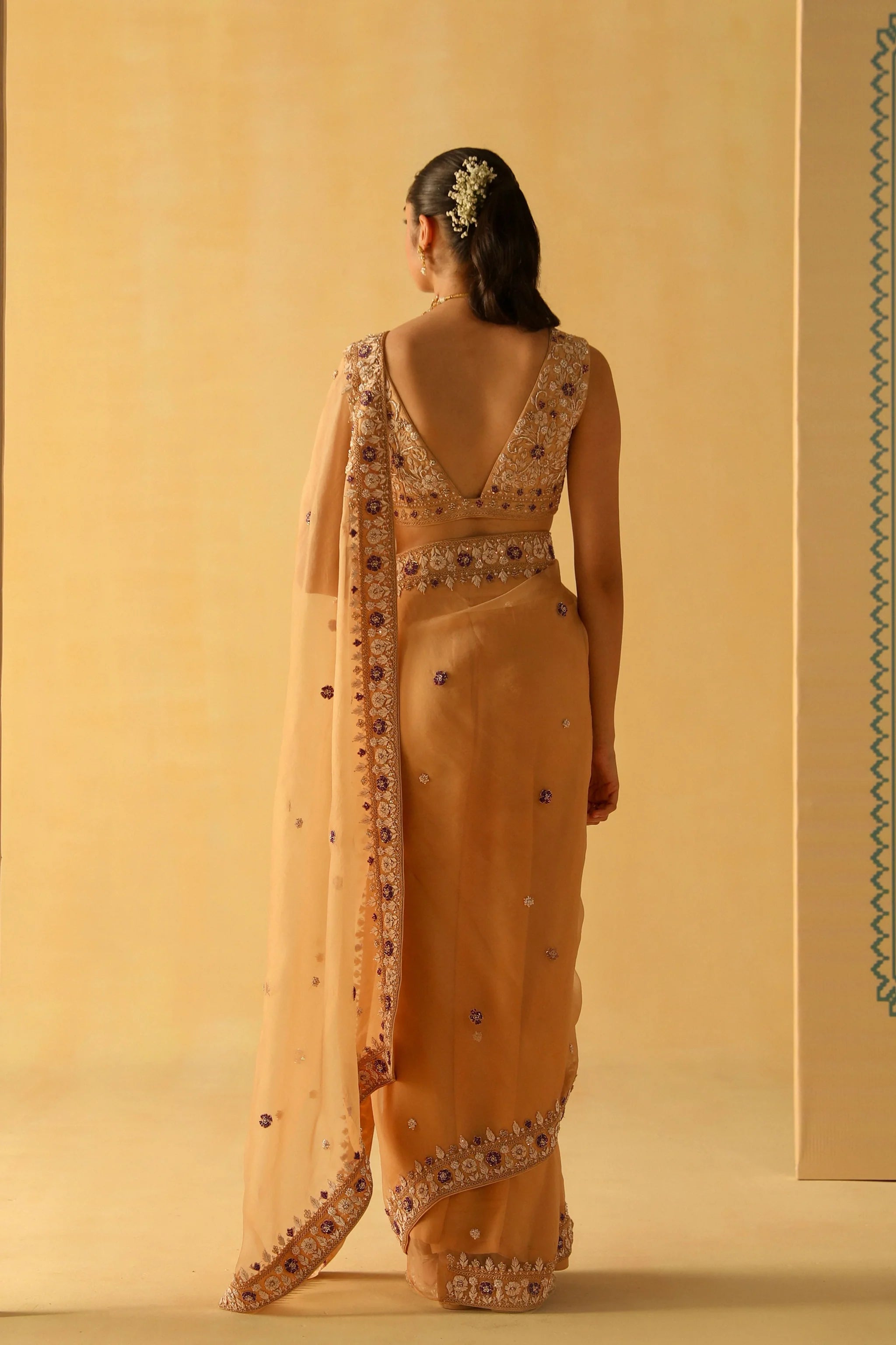 Hannah Gold Saree Set