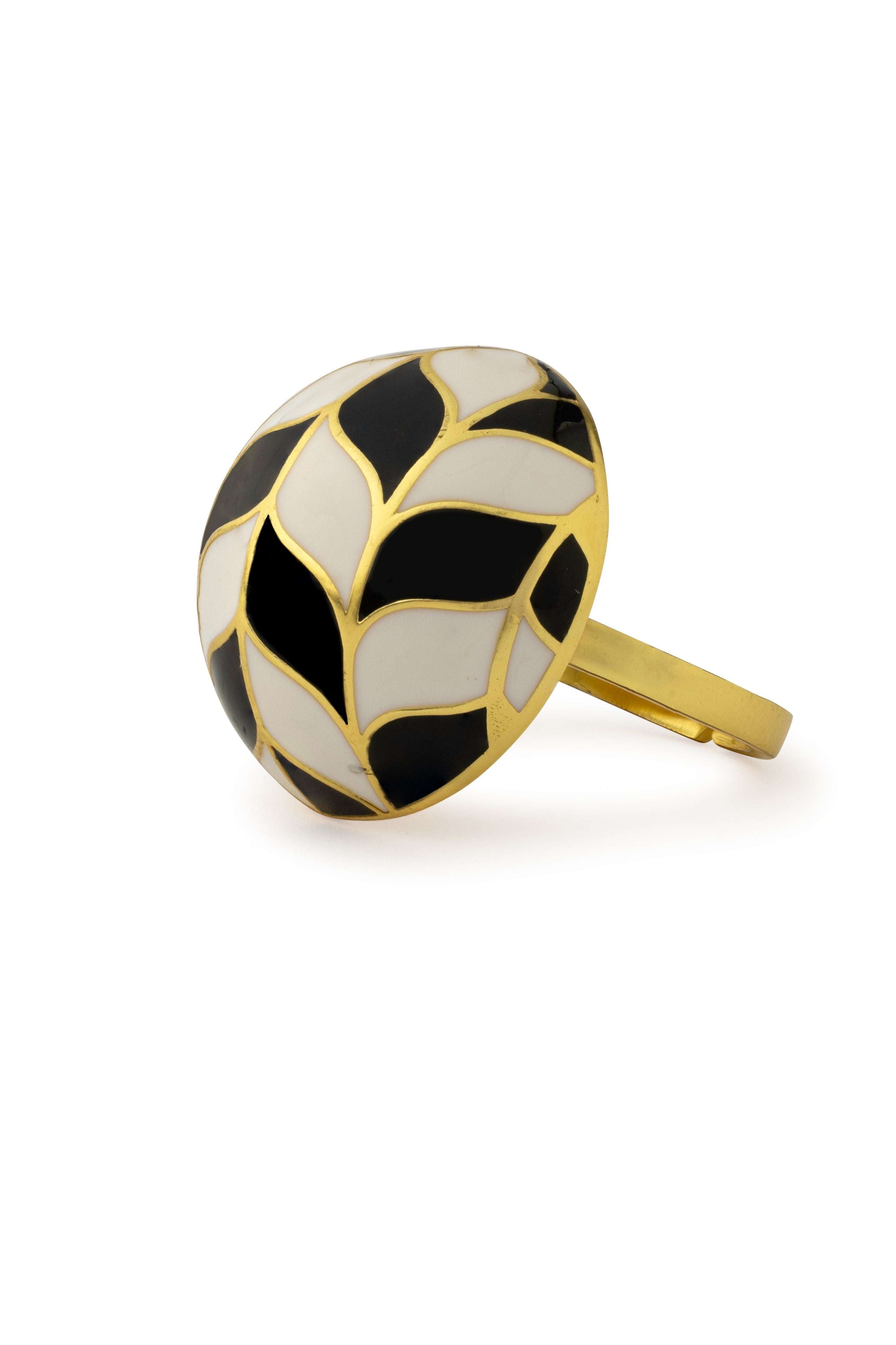 Chevron Ring