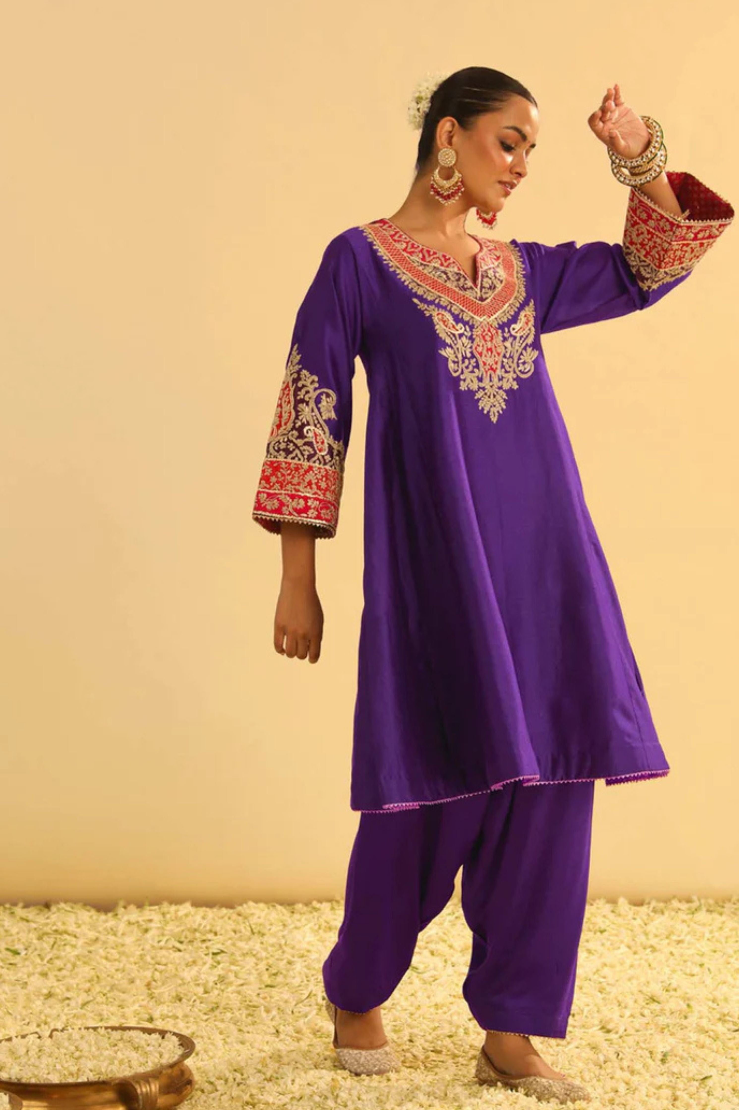 Mehrish Purple Short Kalidaar Choga With Salwar
