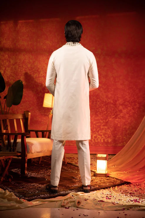 Nagarjuna In Linear Rust Stole Set