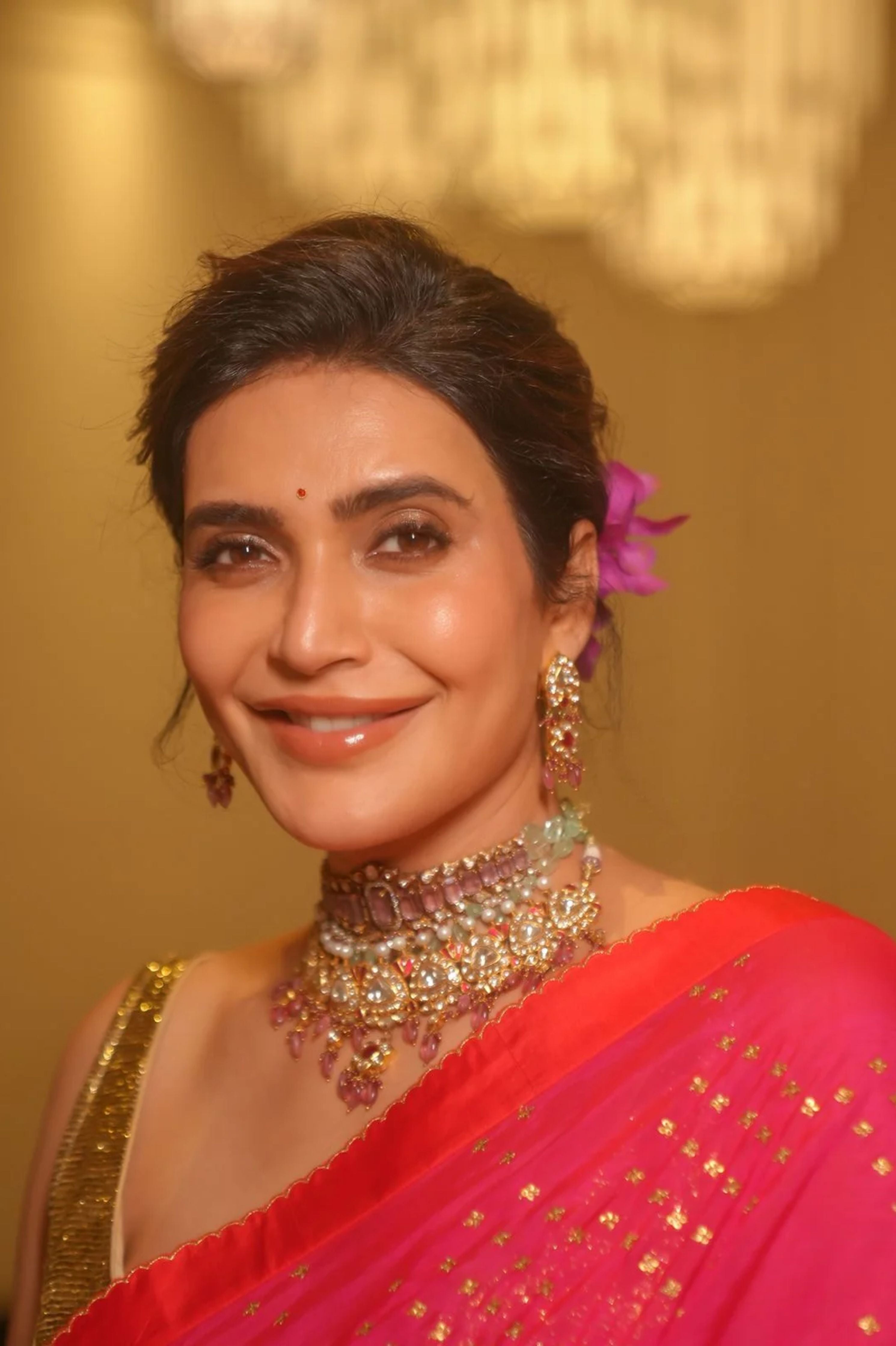 Karishma Tanna in Gulabi Taara Saree And Blouse