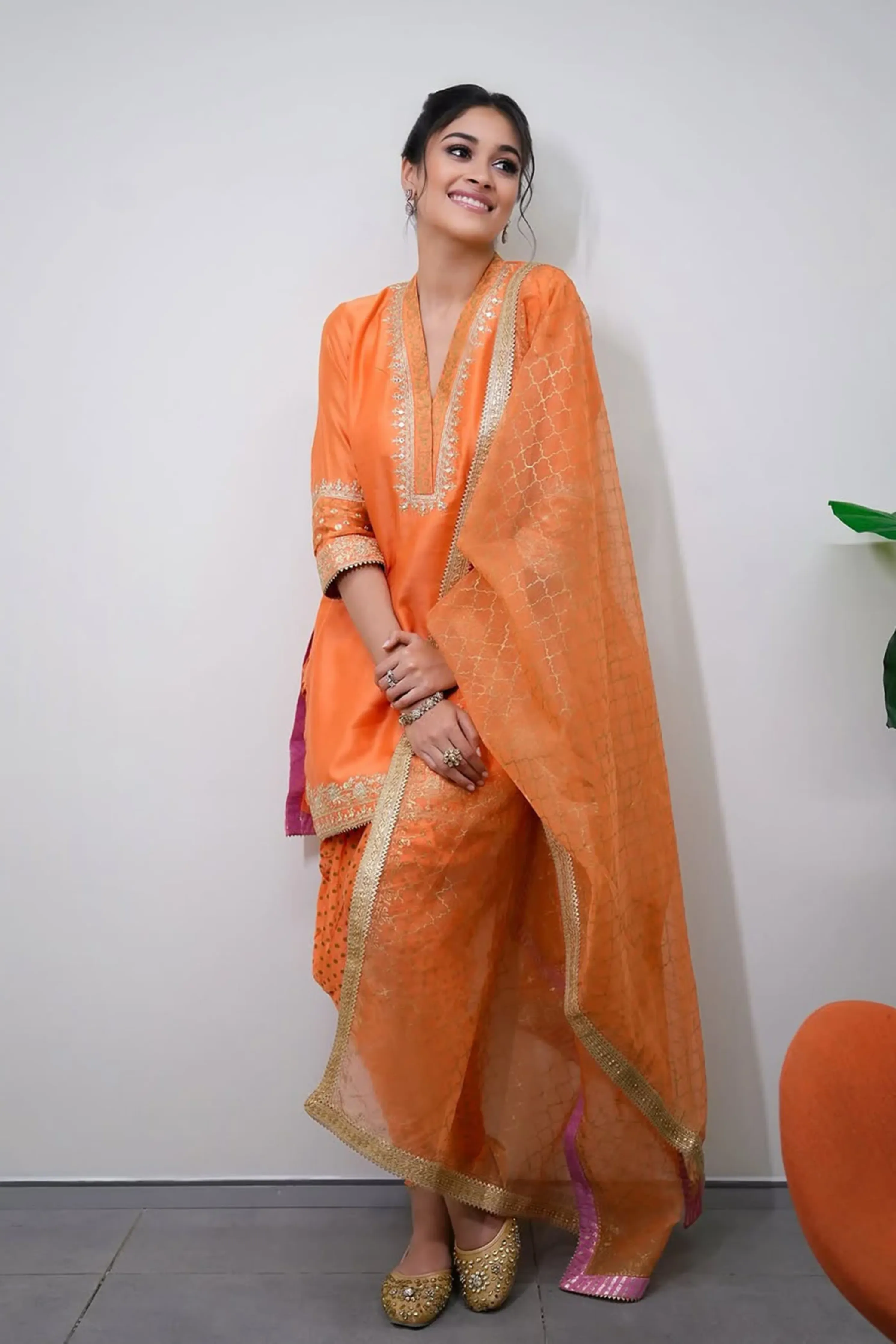 Nandini Gupta In Faheeda Tangerine Orange Kurta Set