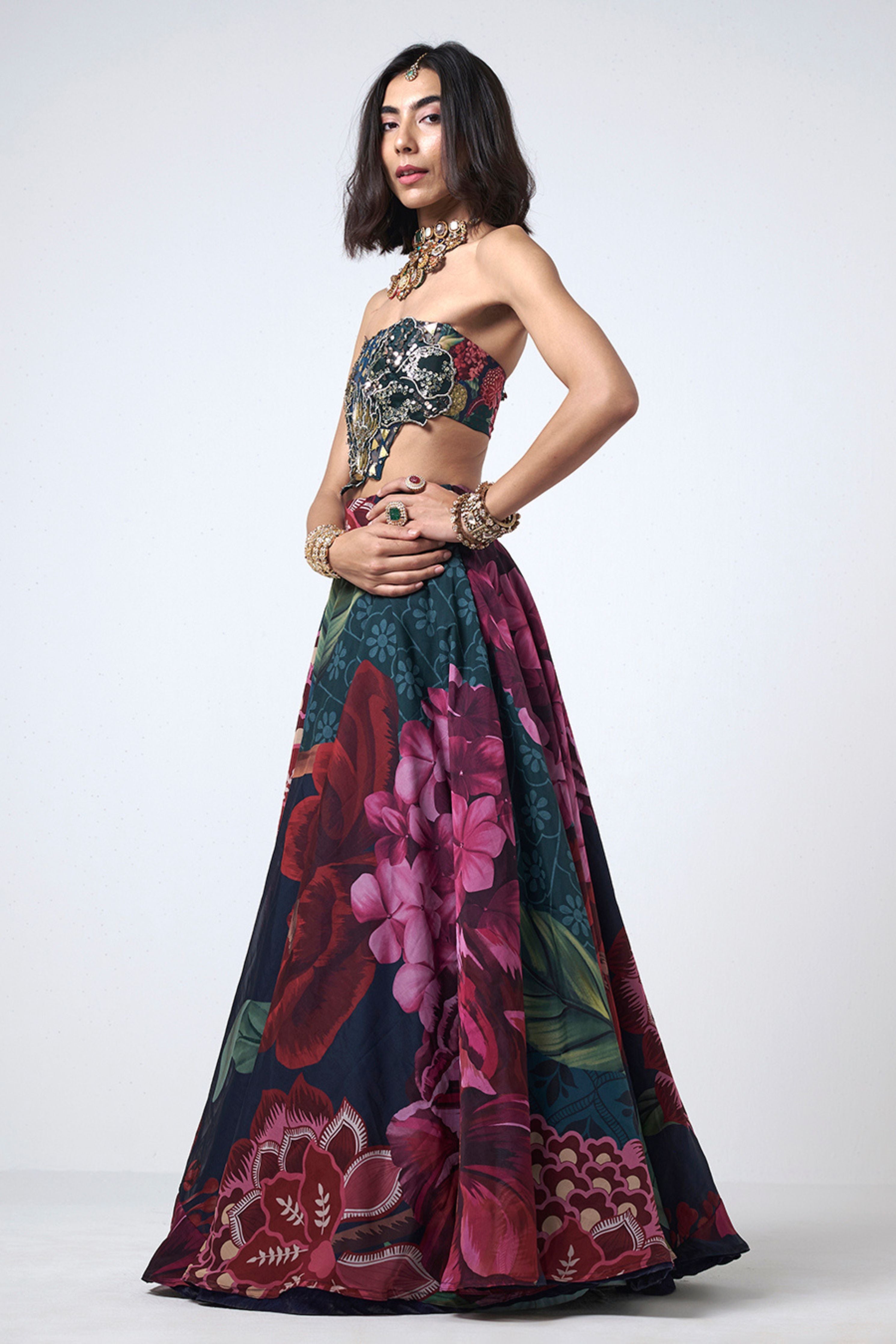 DILBAR CORSET SET
