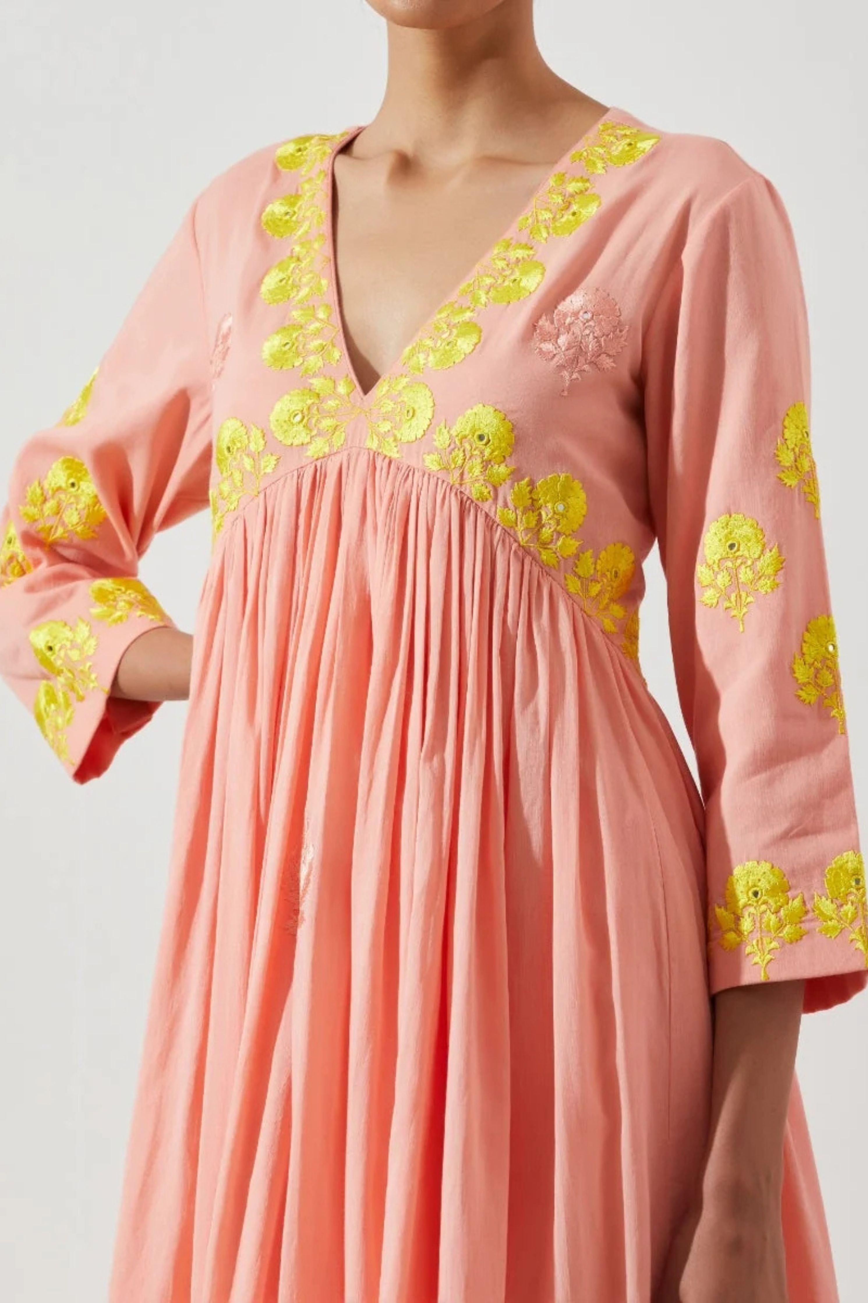 Alia Bhatt In MADHU MALTI KURTA SET