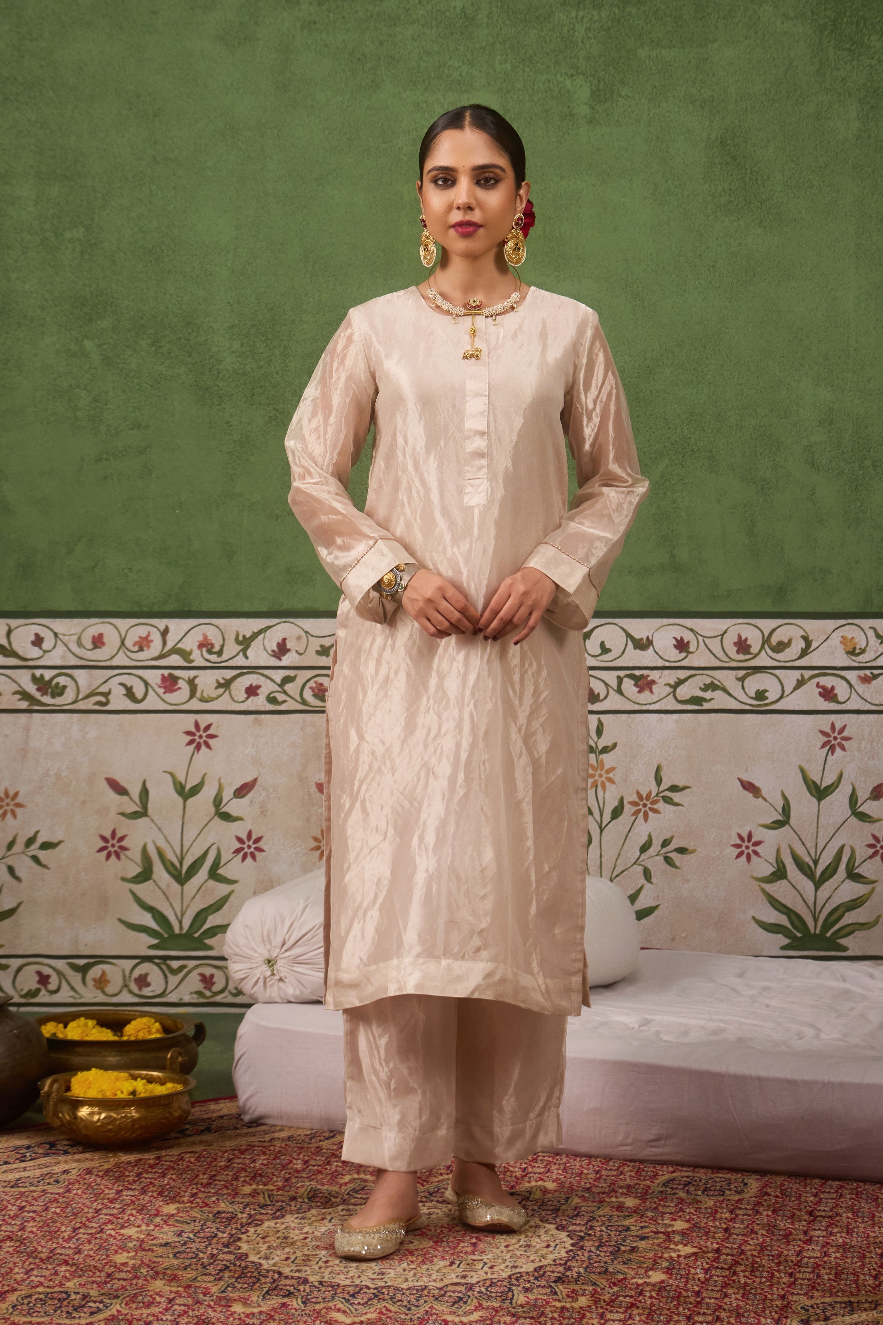 Inayat 2.0 Silver Tissue Kurta Set