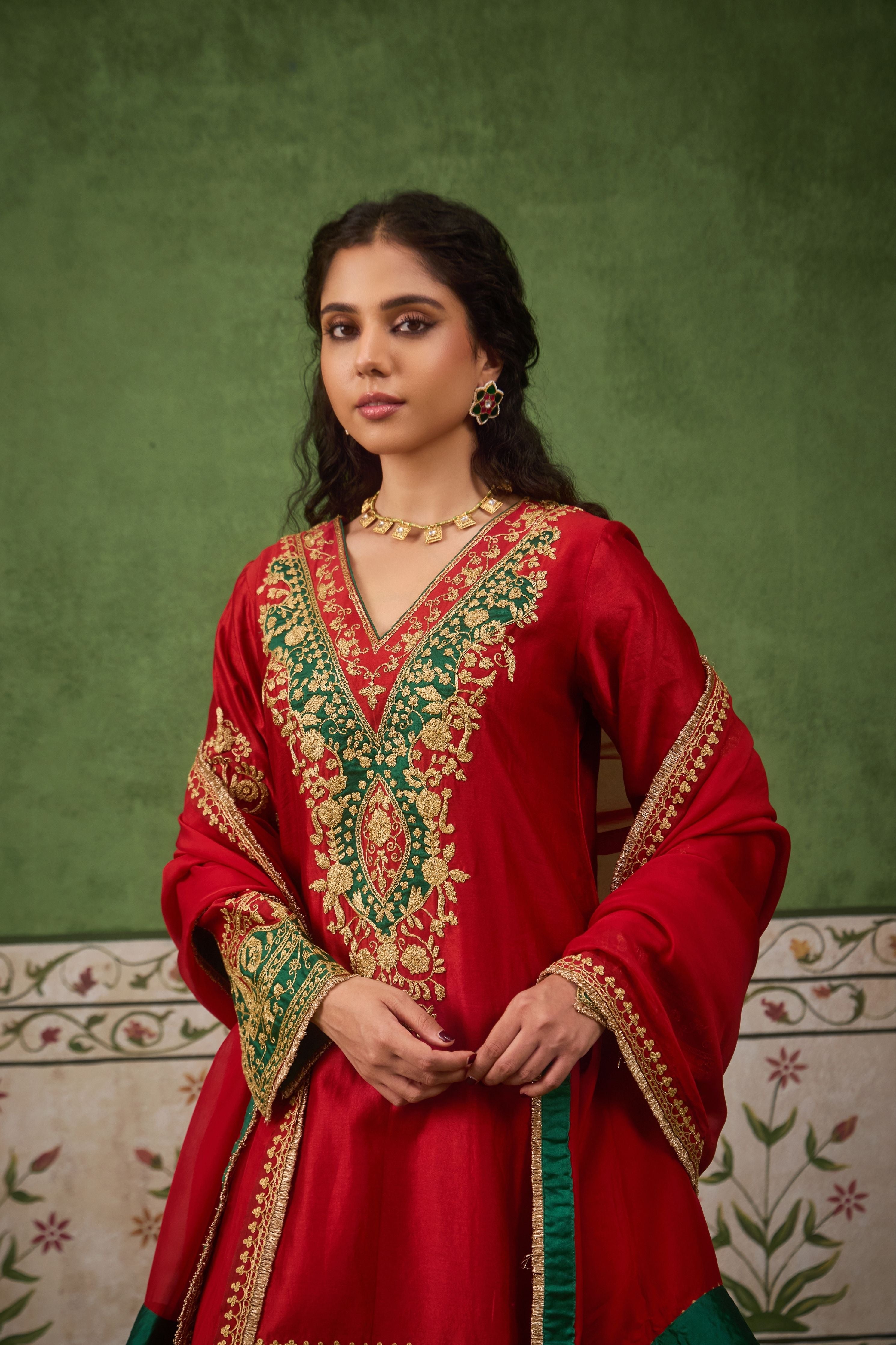 Inayat 2.0 Red Green Kurta Set