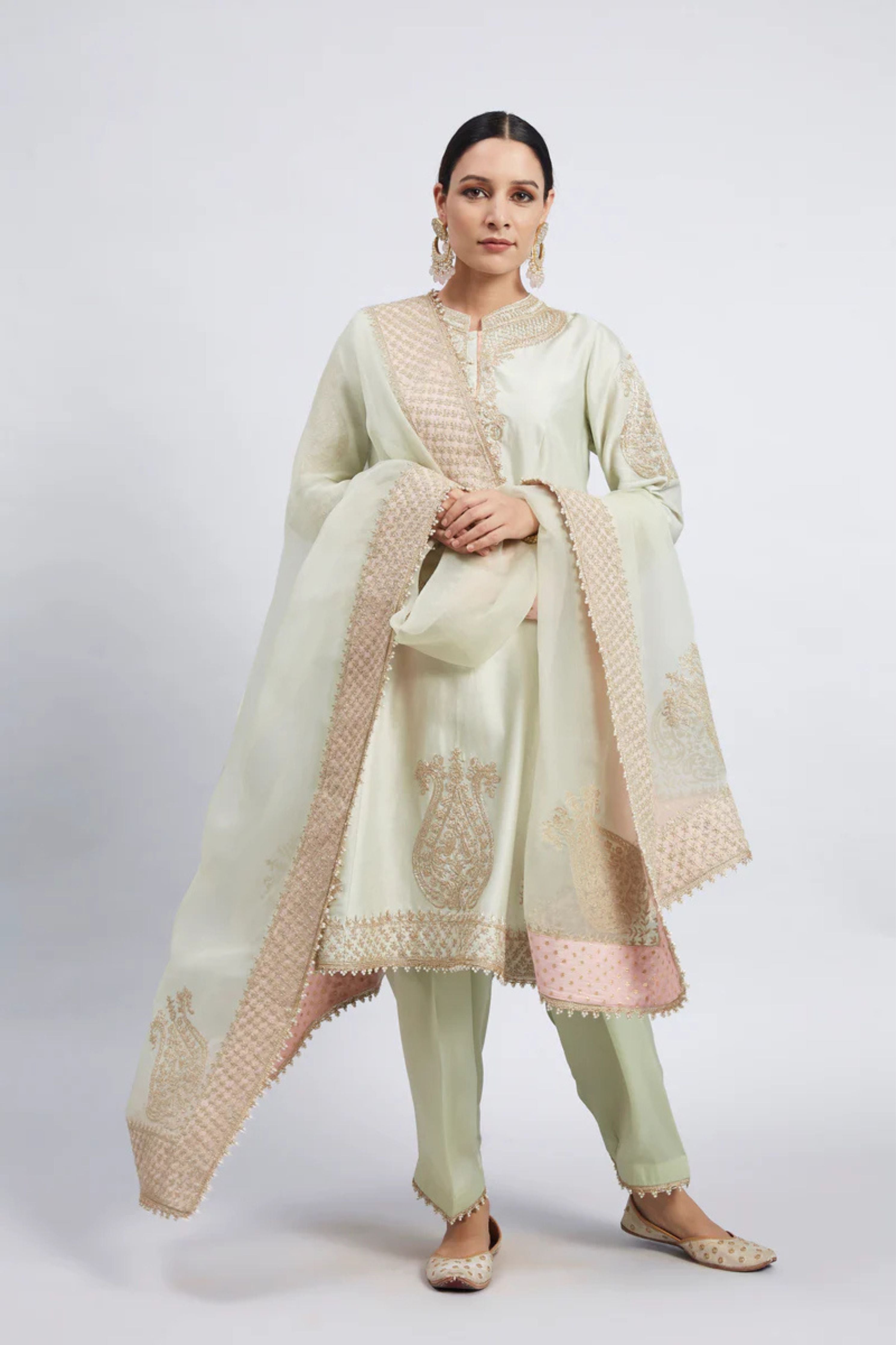 Rabhya Mint Green Tilla Embroidered Kurta Set