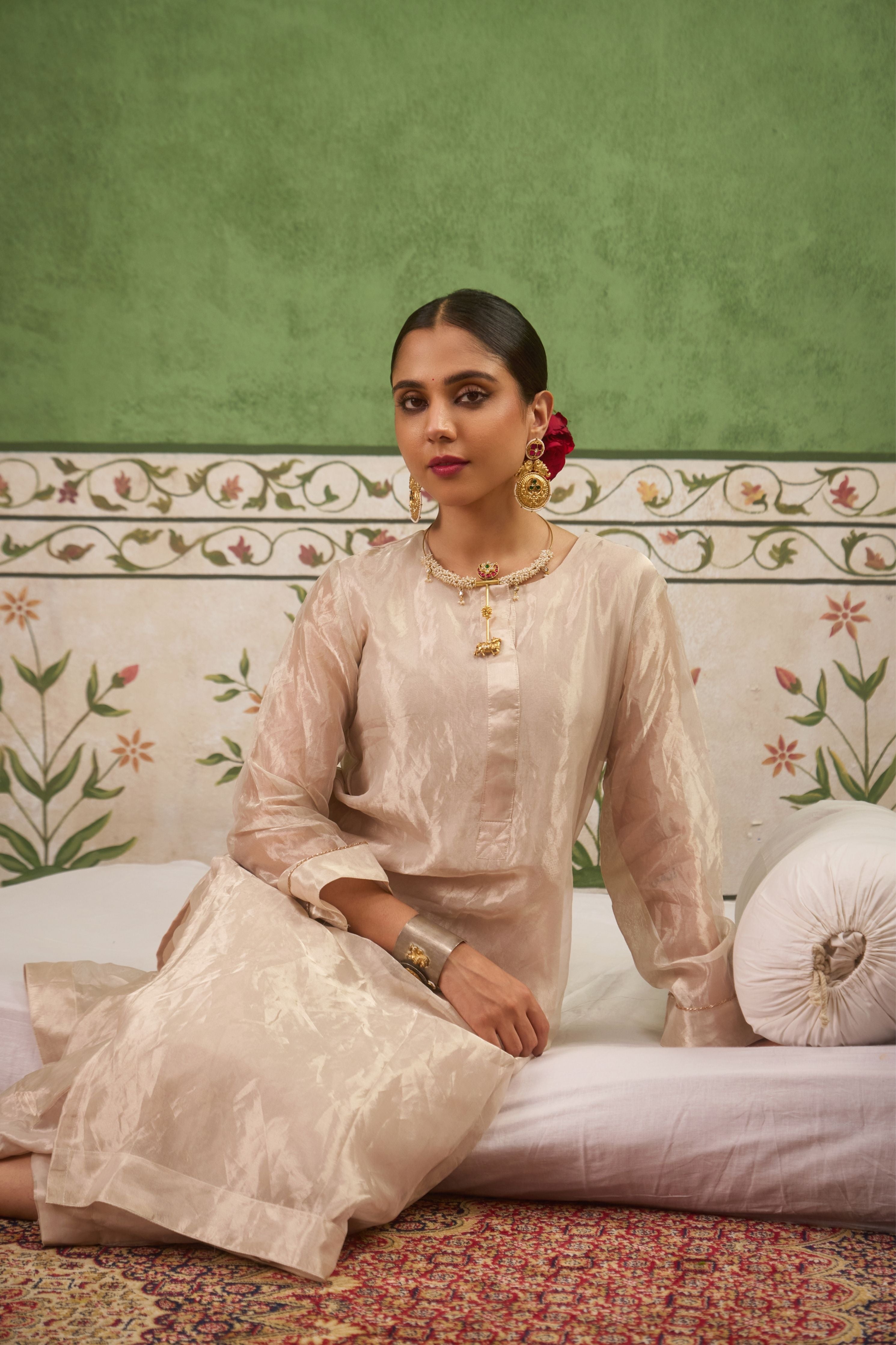 Inayat 2.0 Silver Tissue Kurta Set