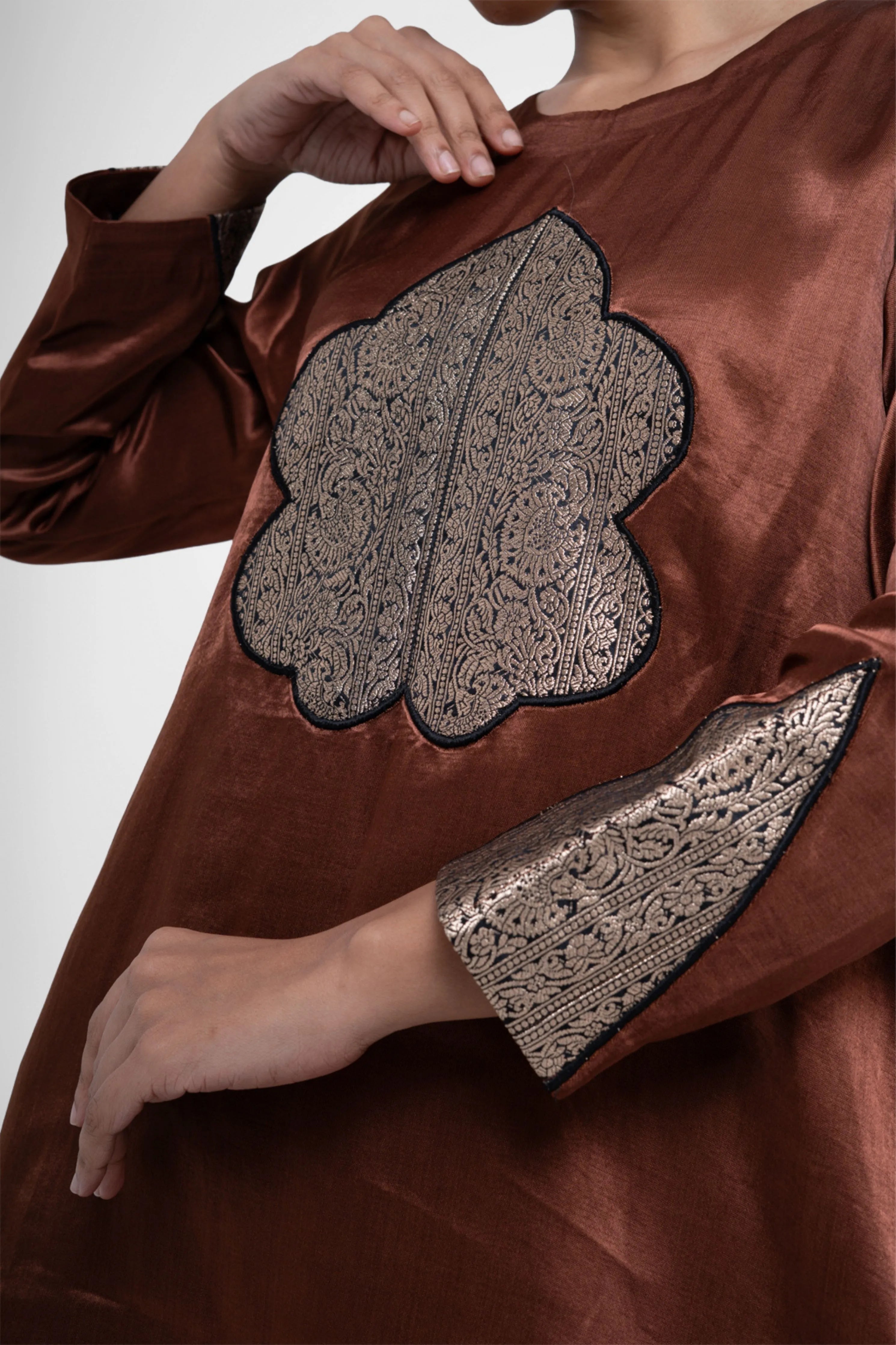Maria Kurta Set In Brown