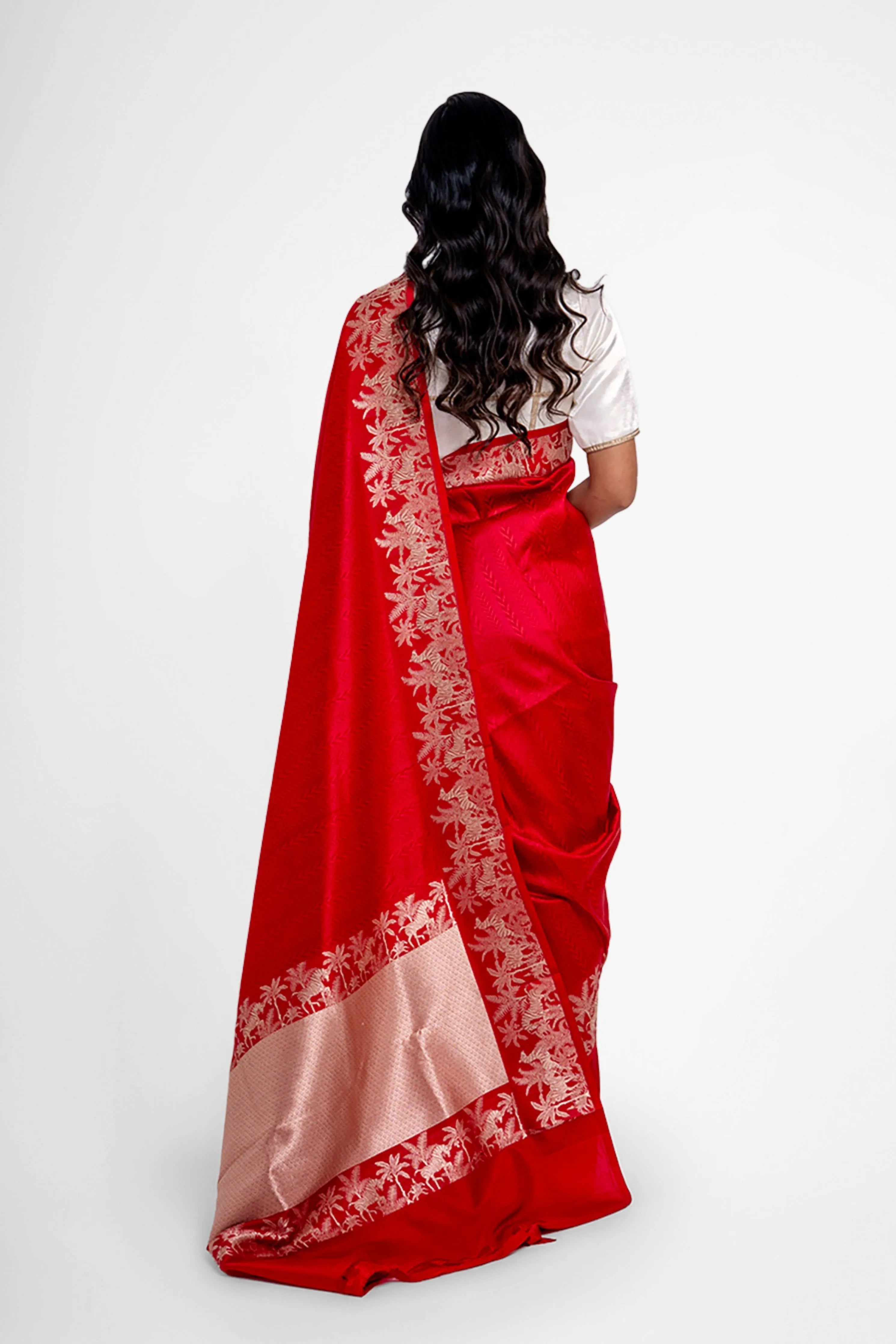 Savana Red Pure Silk Saree