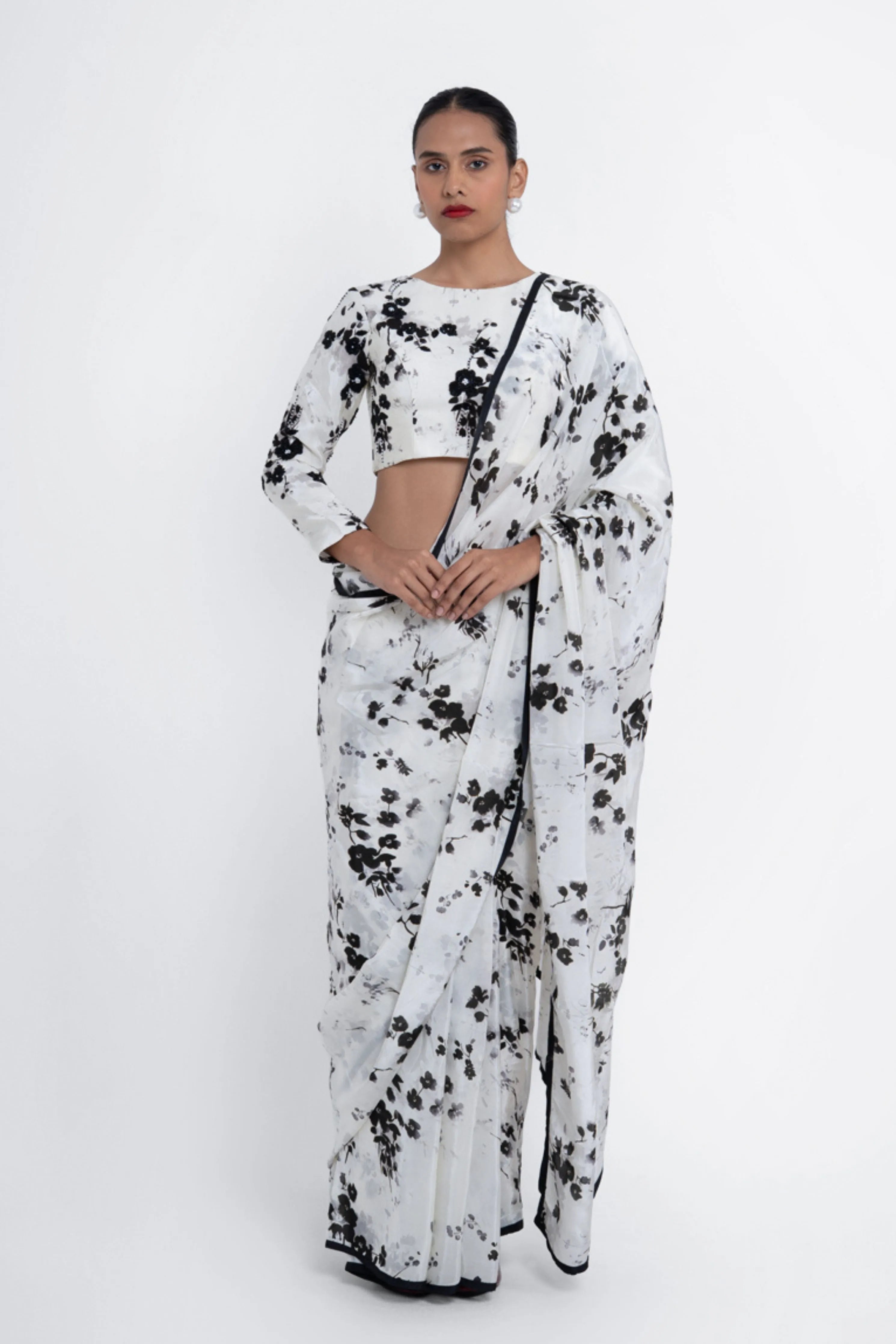 Neena Saree