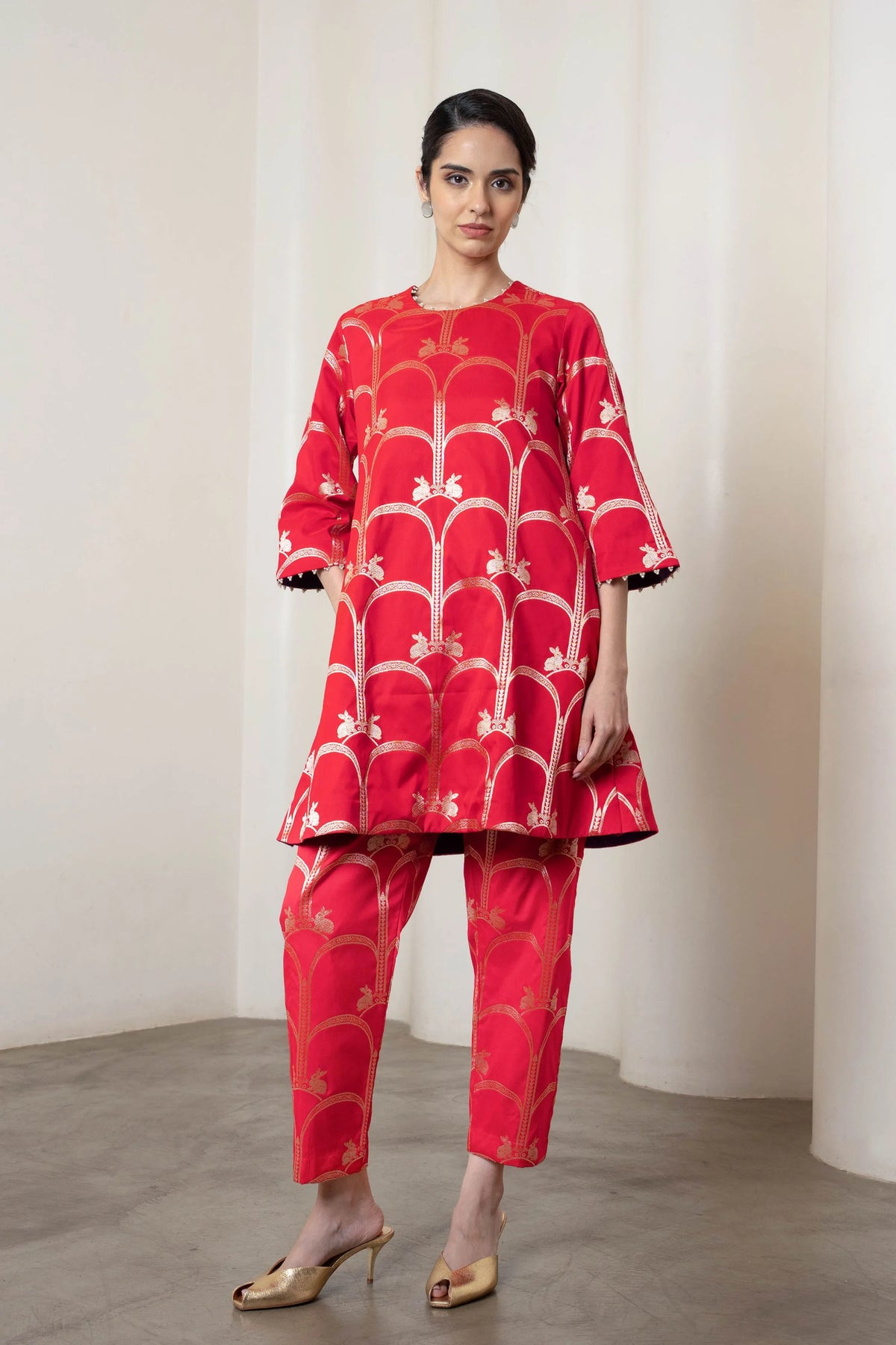 Aanika Kurta Set