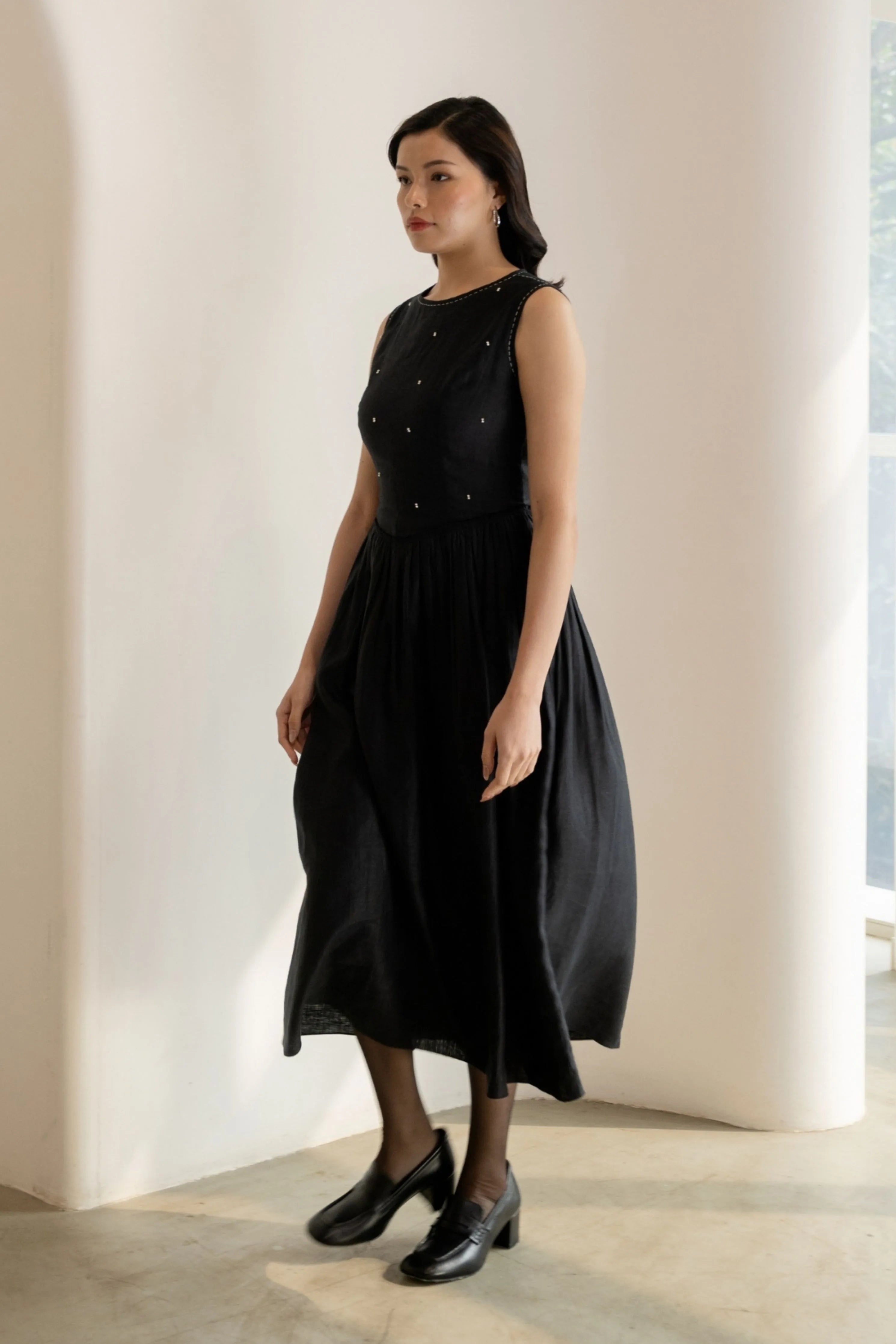 Ebony Black Midi Dress