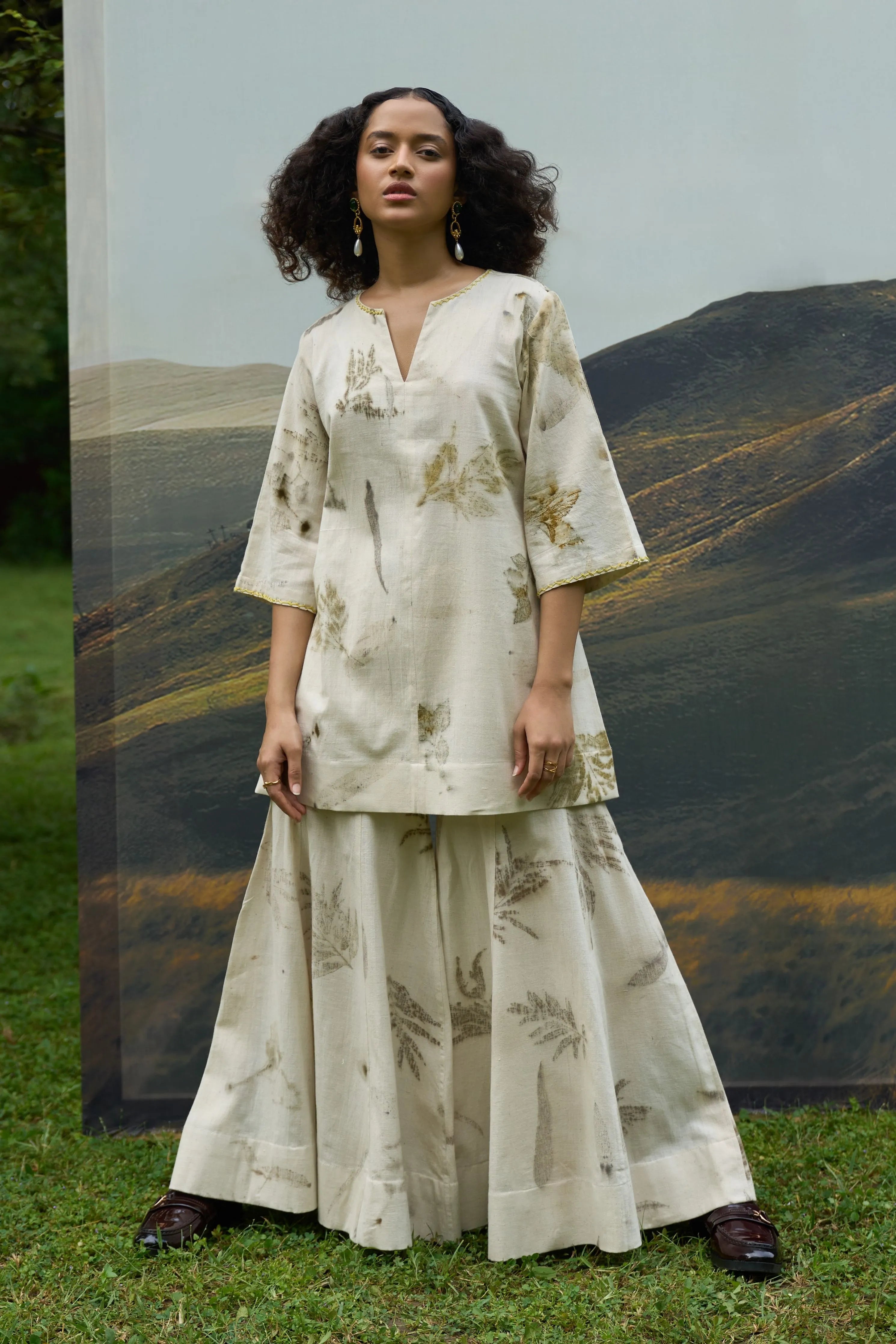 Live Leafy Sharara Pants