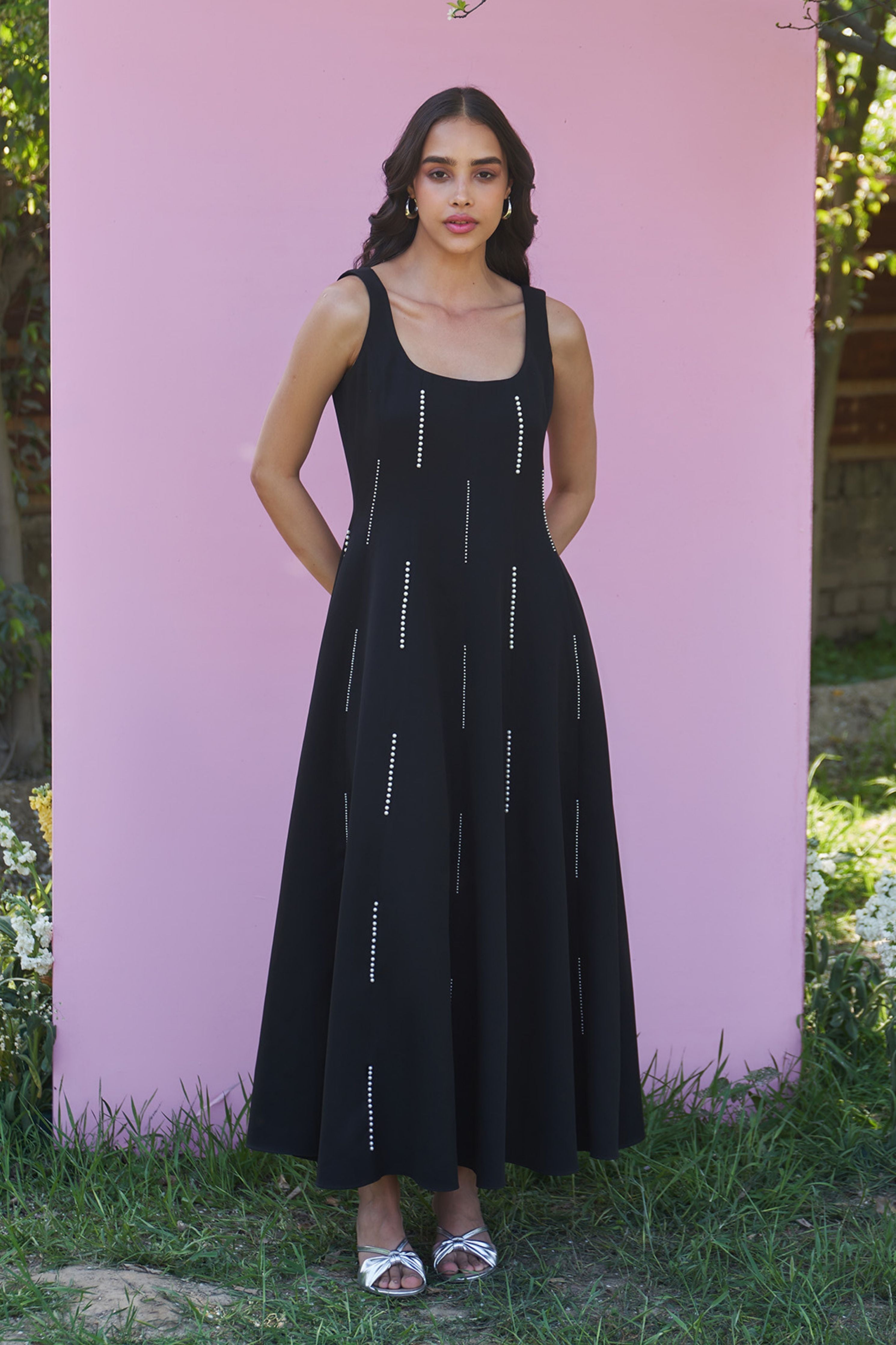 Caroline Black Midi Dress