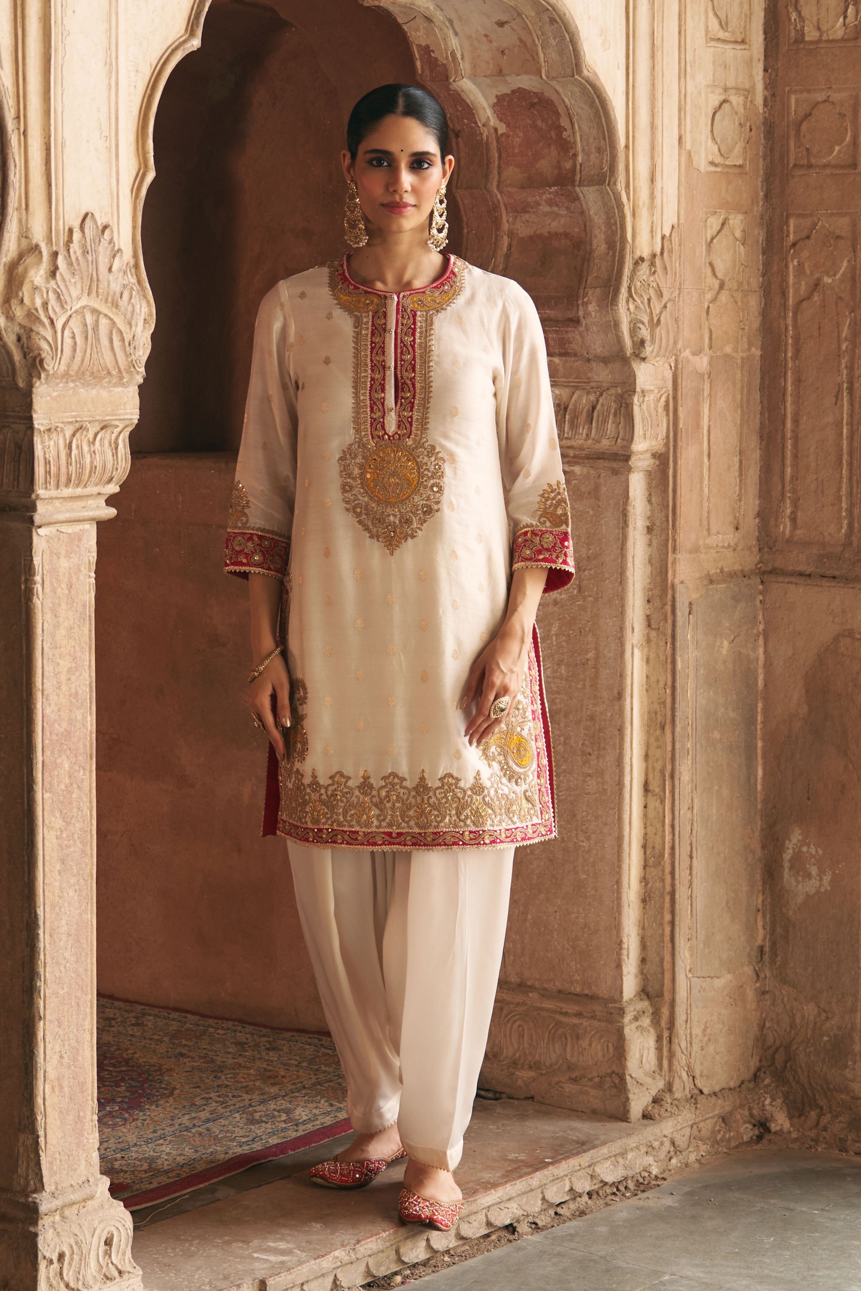 Anila Daisy Ivory Short Kurta With Salwar