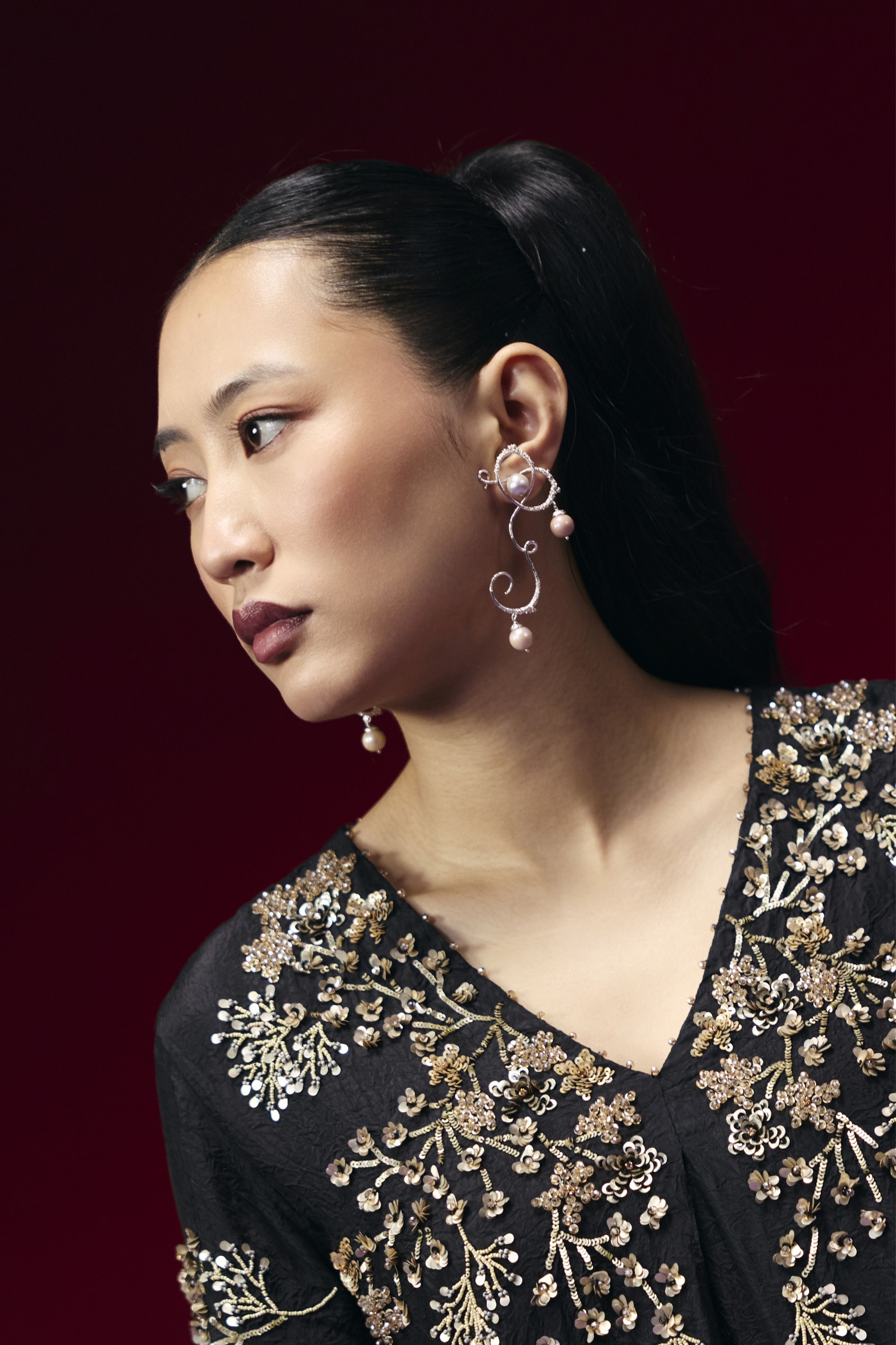 Curly Worly Pearly Danglers Silver Earing