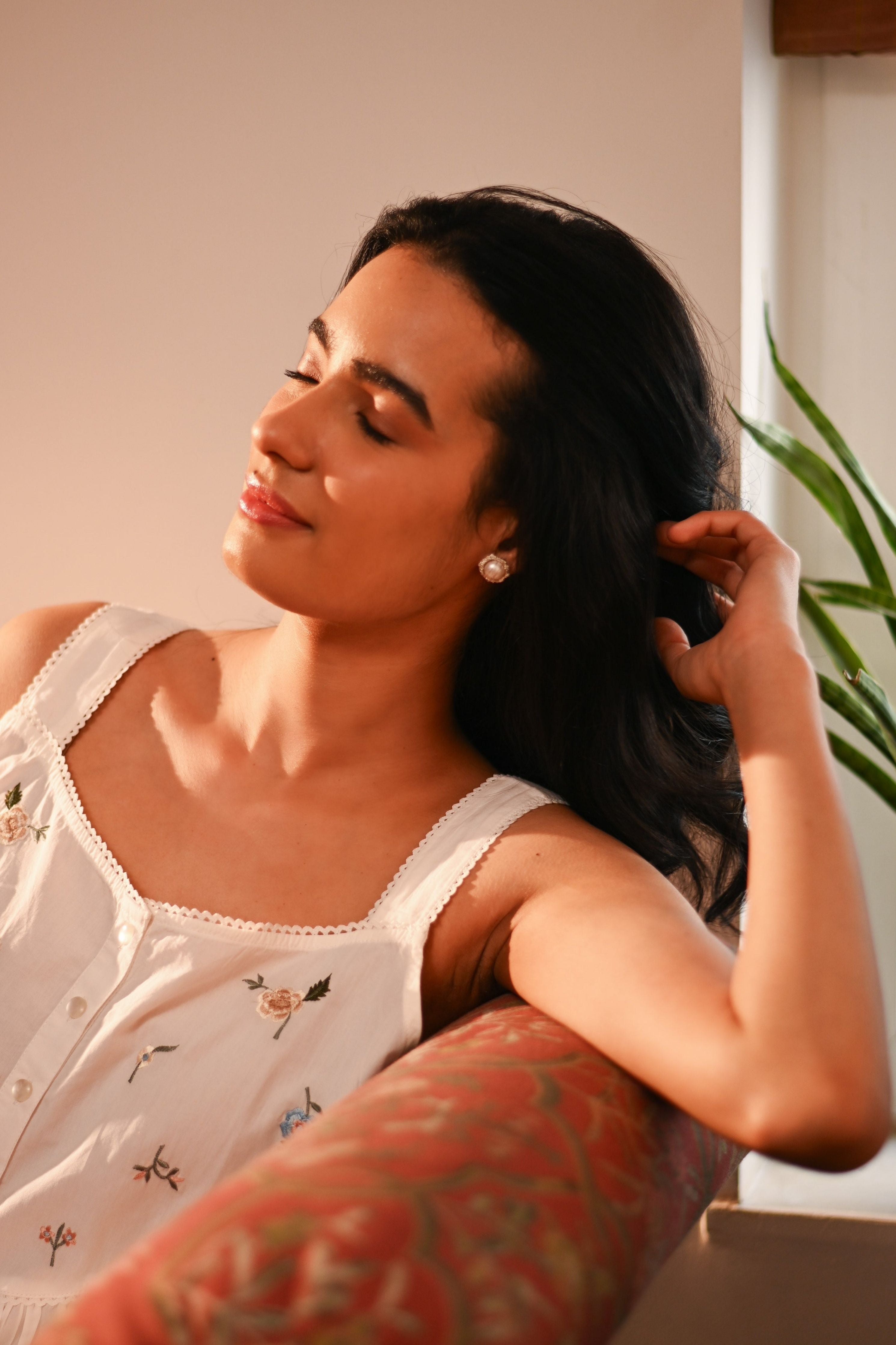 Pearl Cup Studs Silver