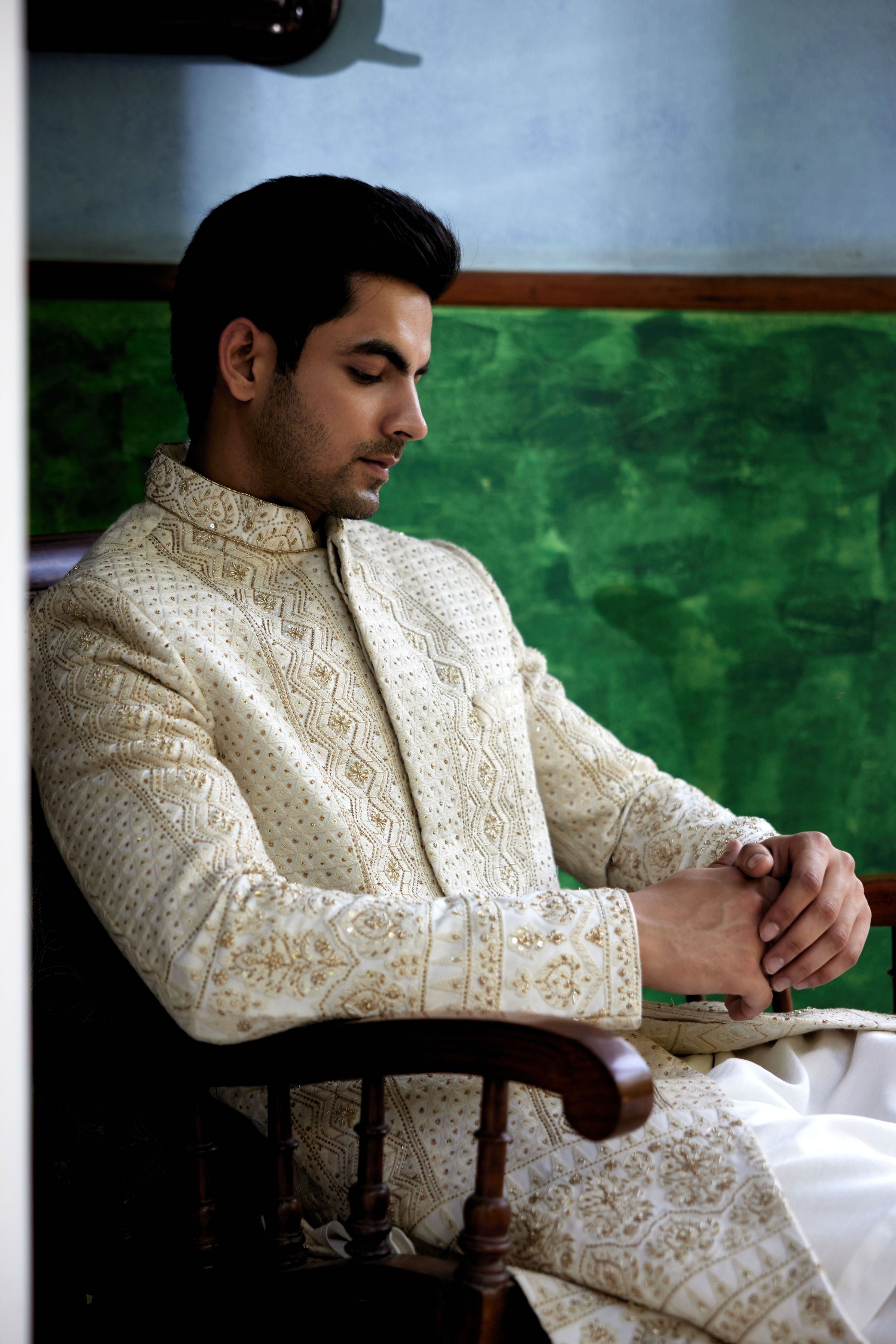 Sadiqabad Sherwani Set