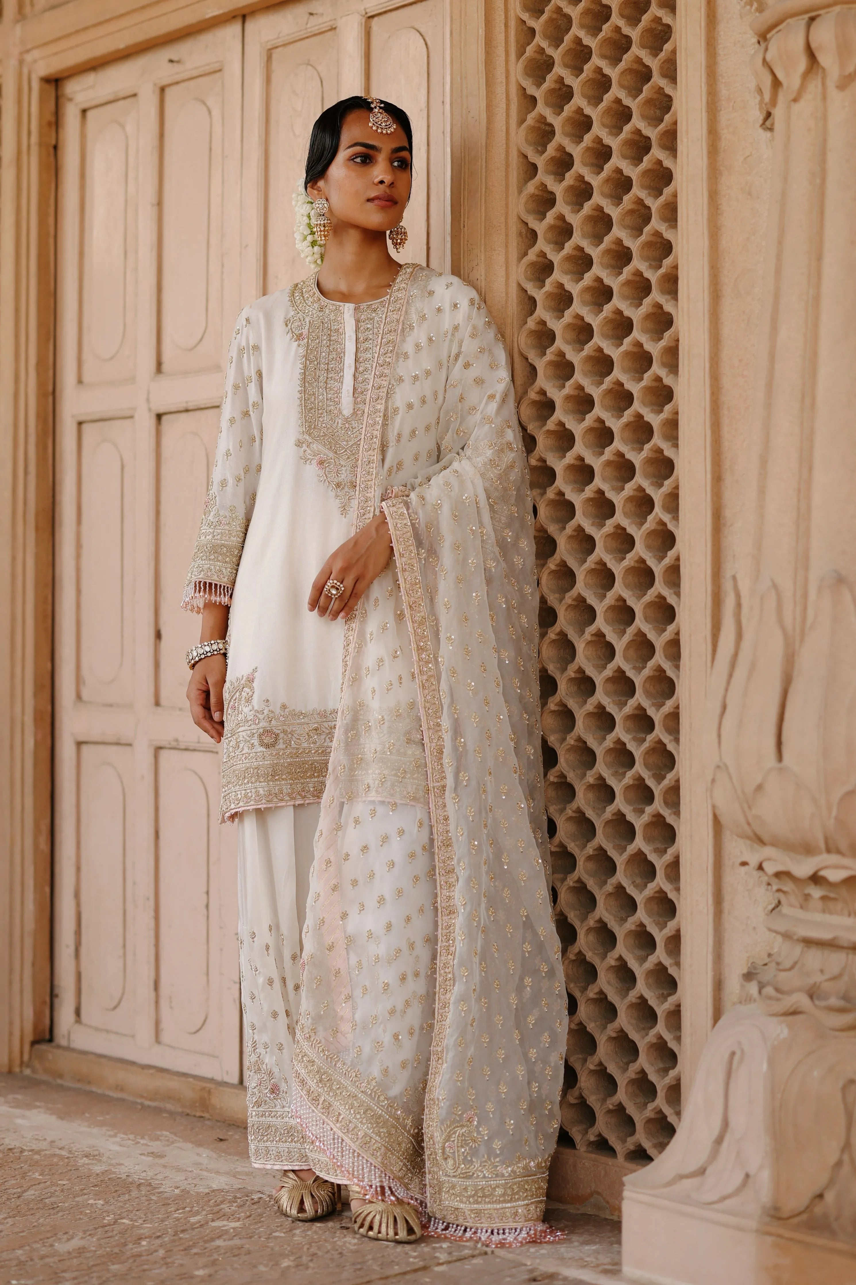 Ansha  Daisy Ivory Short Kurta Set with Salwar & Dupatta