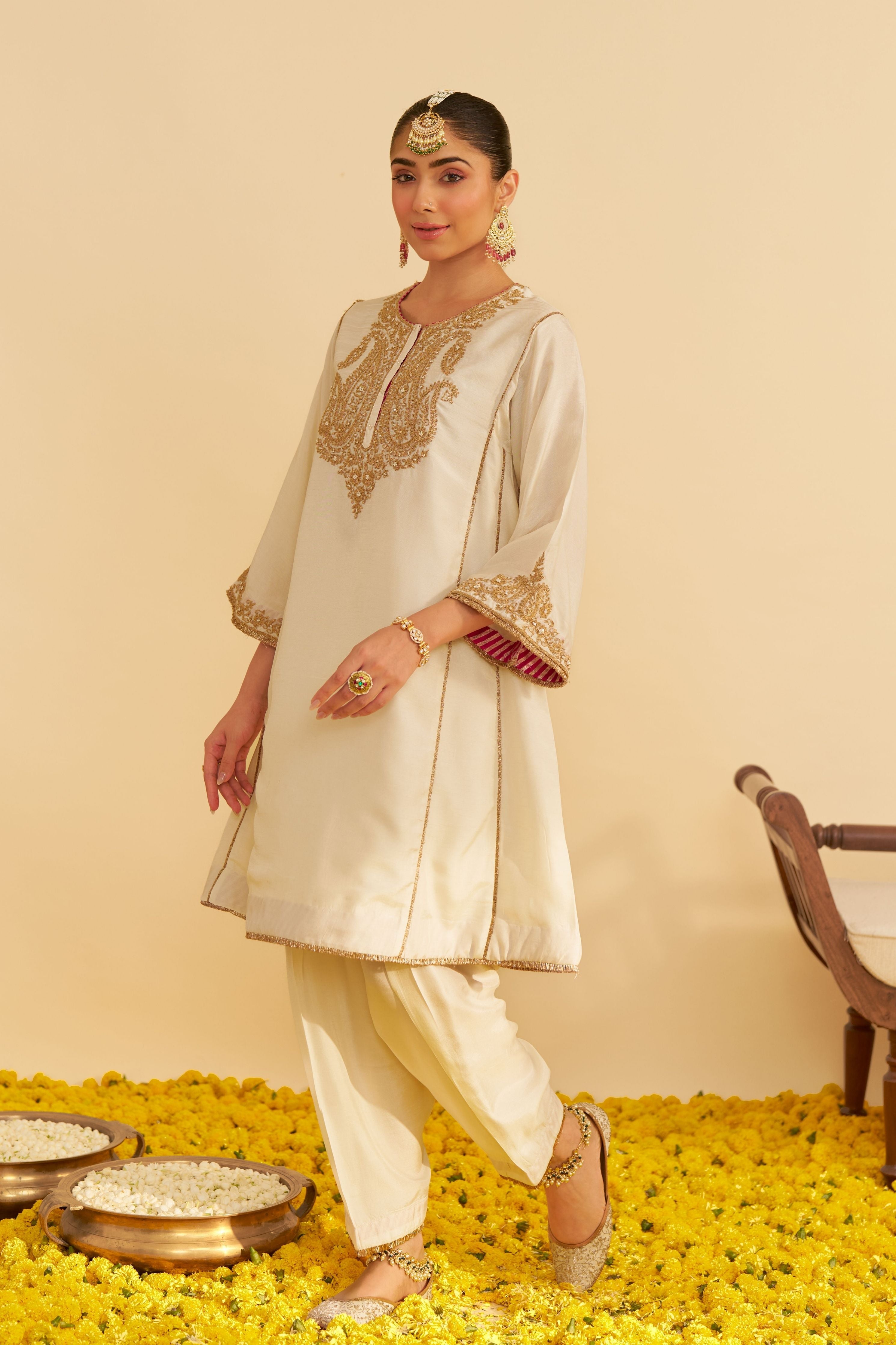 Arya - Short Chauga With Salwar
