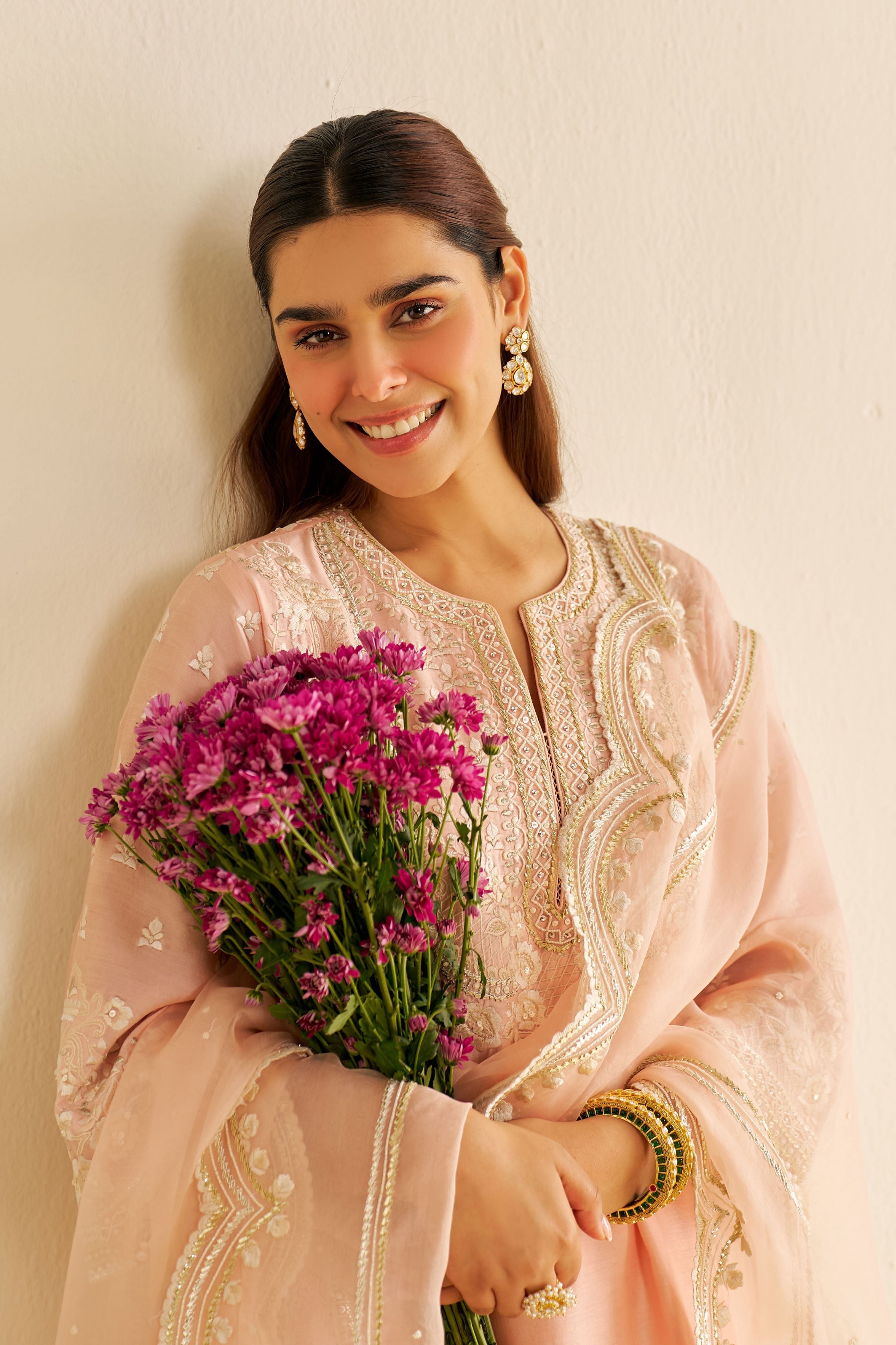 Maaroofa Long Off Rose Chauga Set With Dupatta