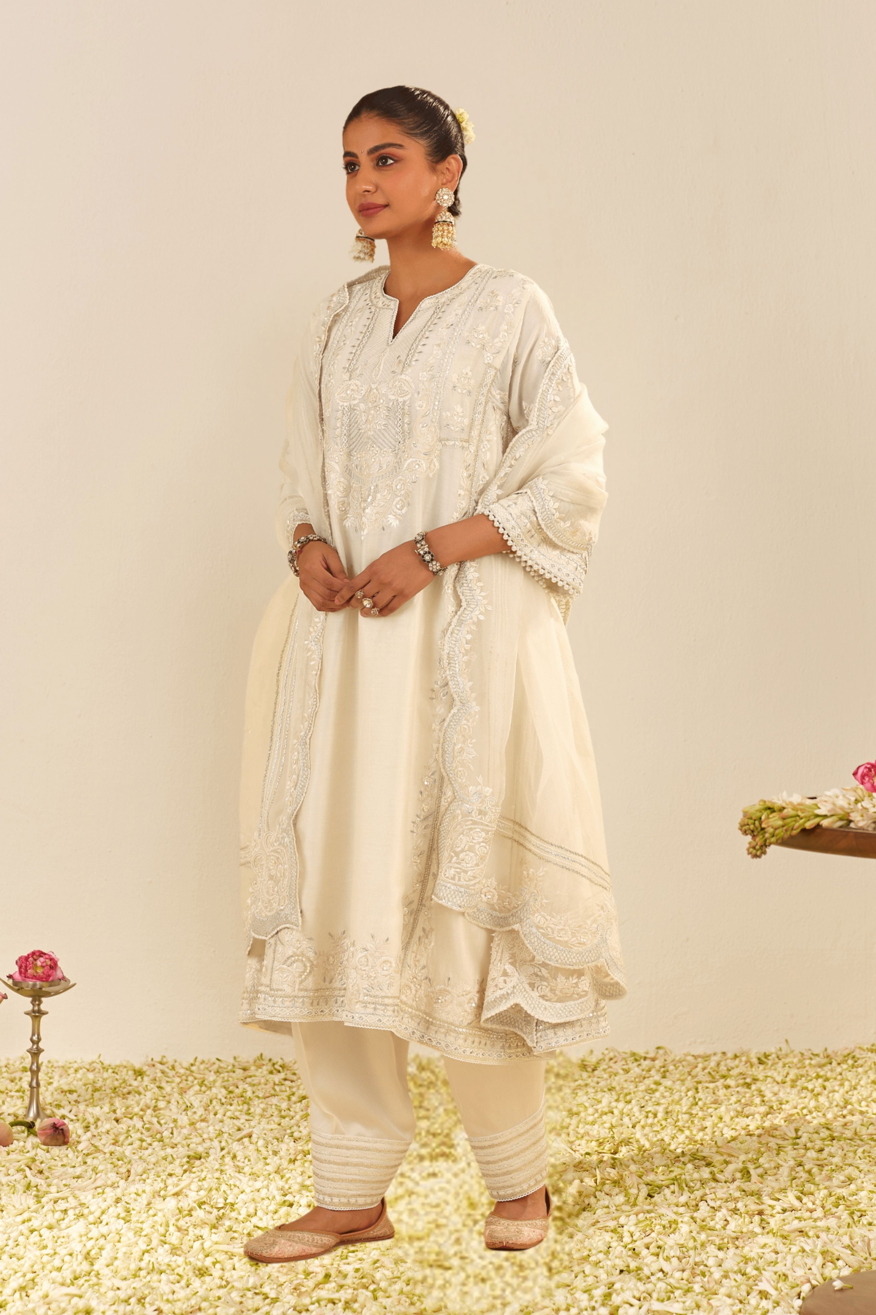 Maziya Long Ivory Set Chauga Set With Dupatta