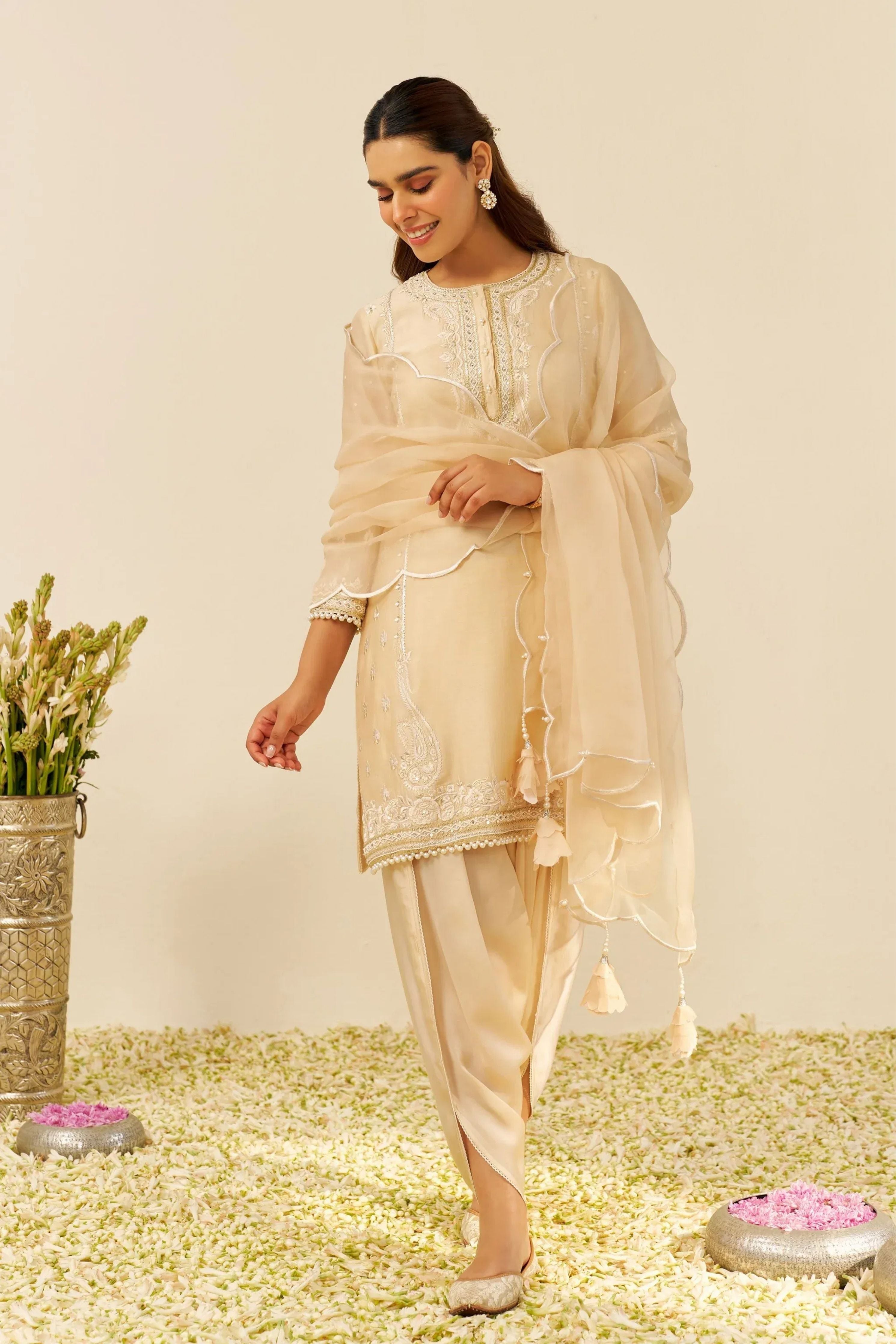 Zahra Short Beige Kurta Set
