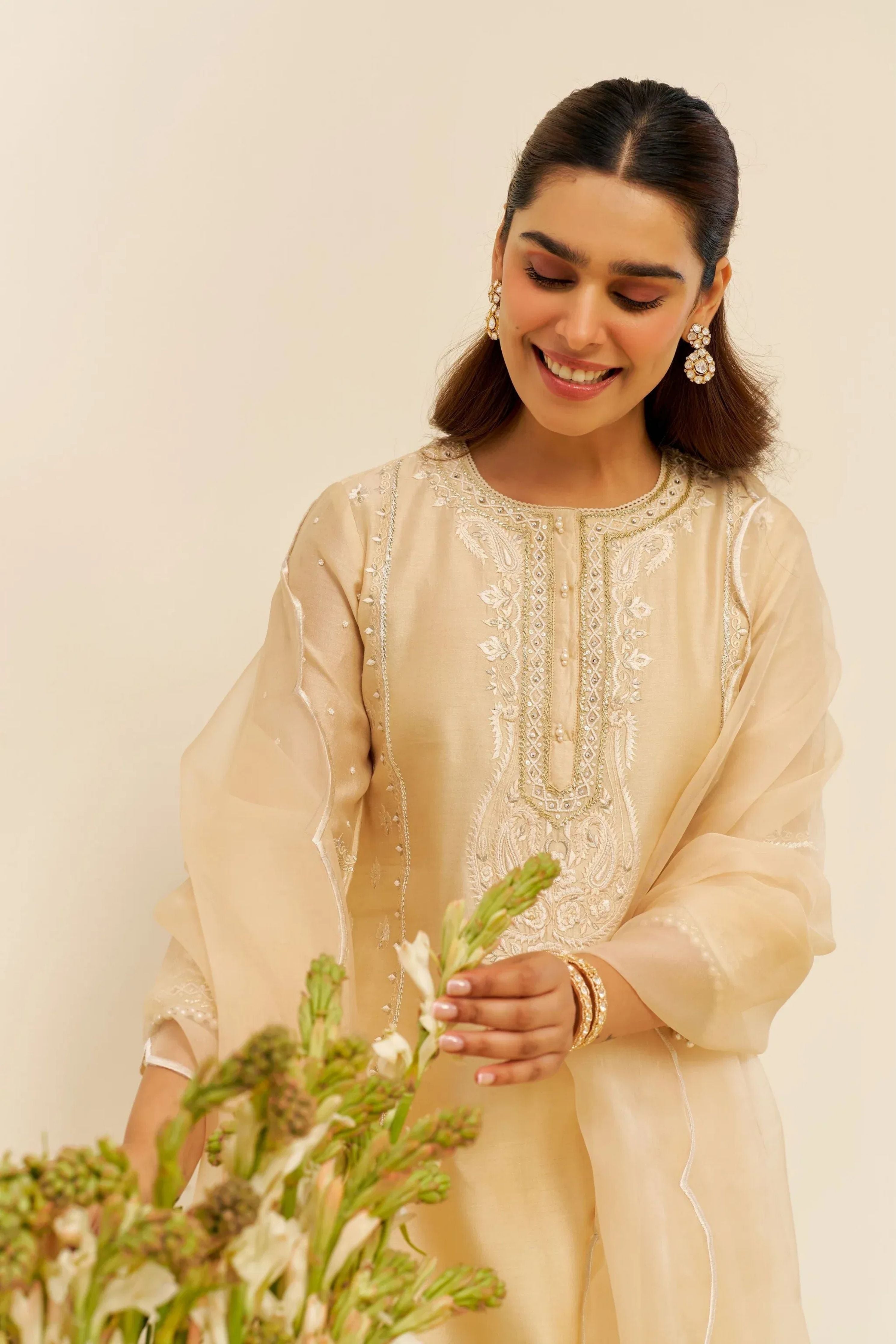 Zahra Short Beige Kurta Set