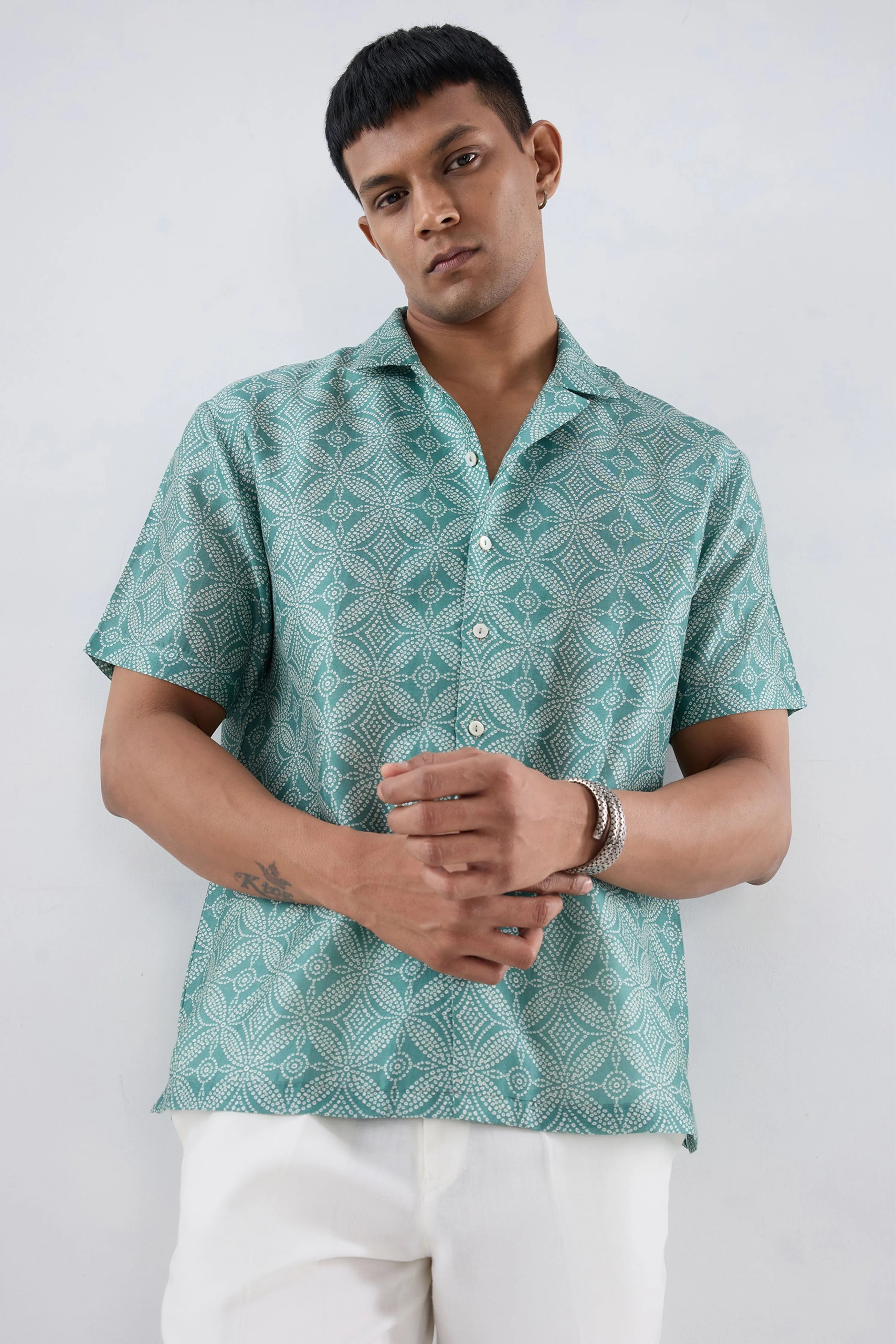 Turquoise Bandhani Cuban Collar Shirt