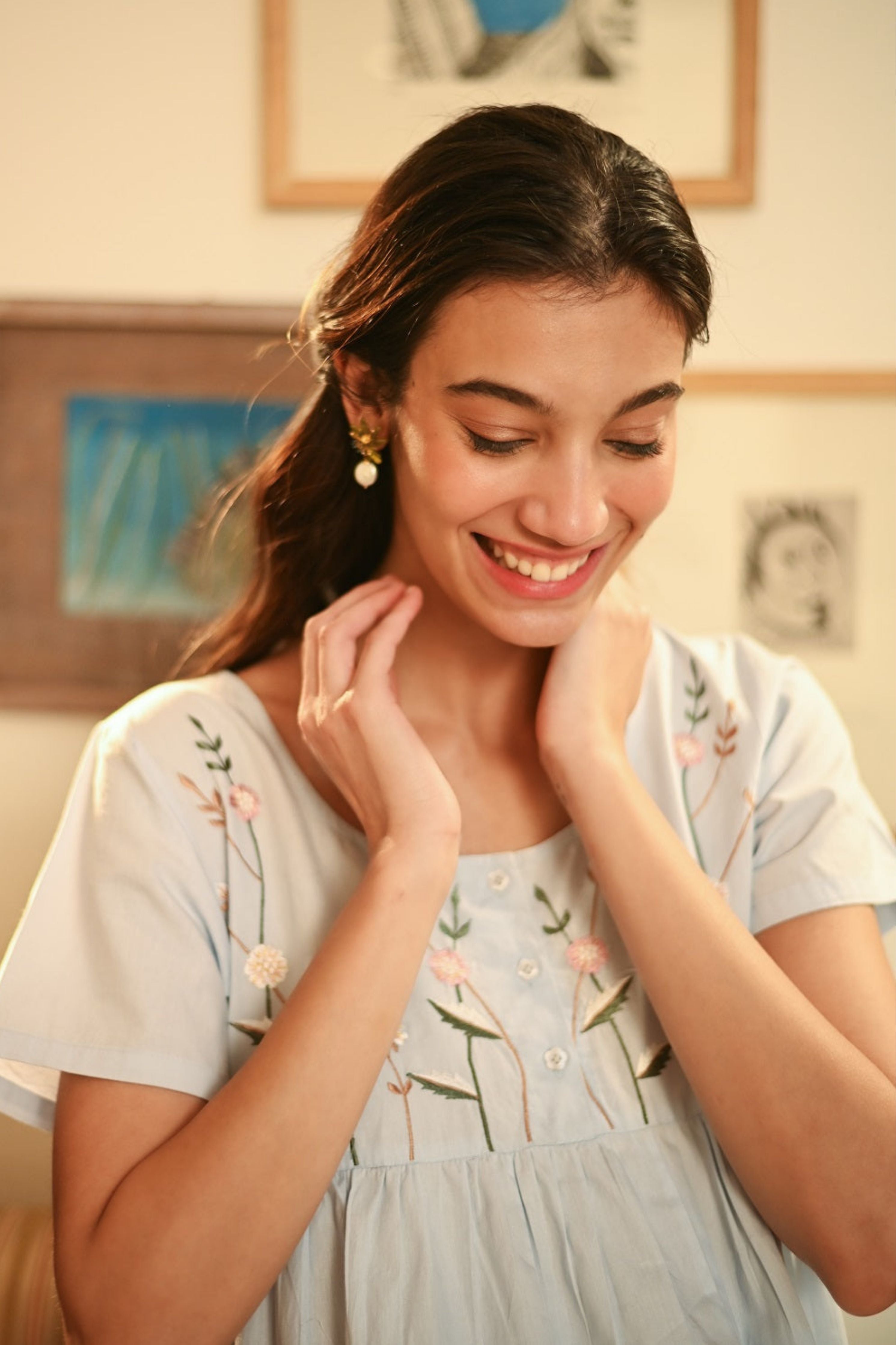 Flowerburst Pearl Drop Studs ForgetMeNot Blue