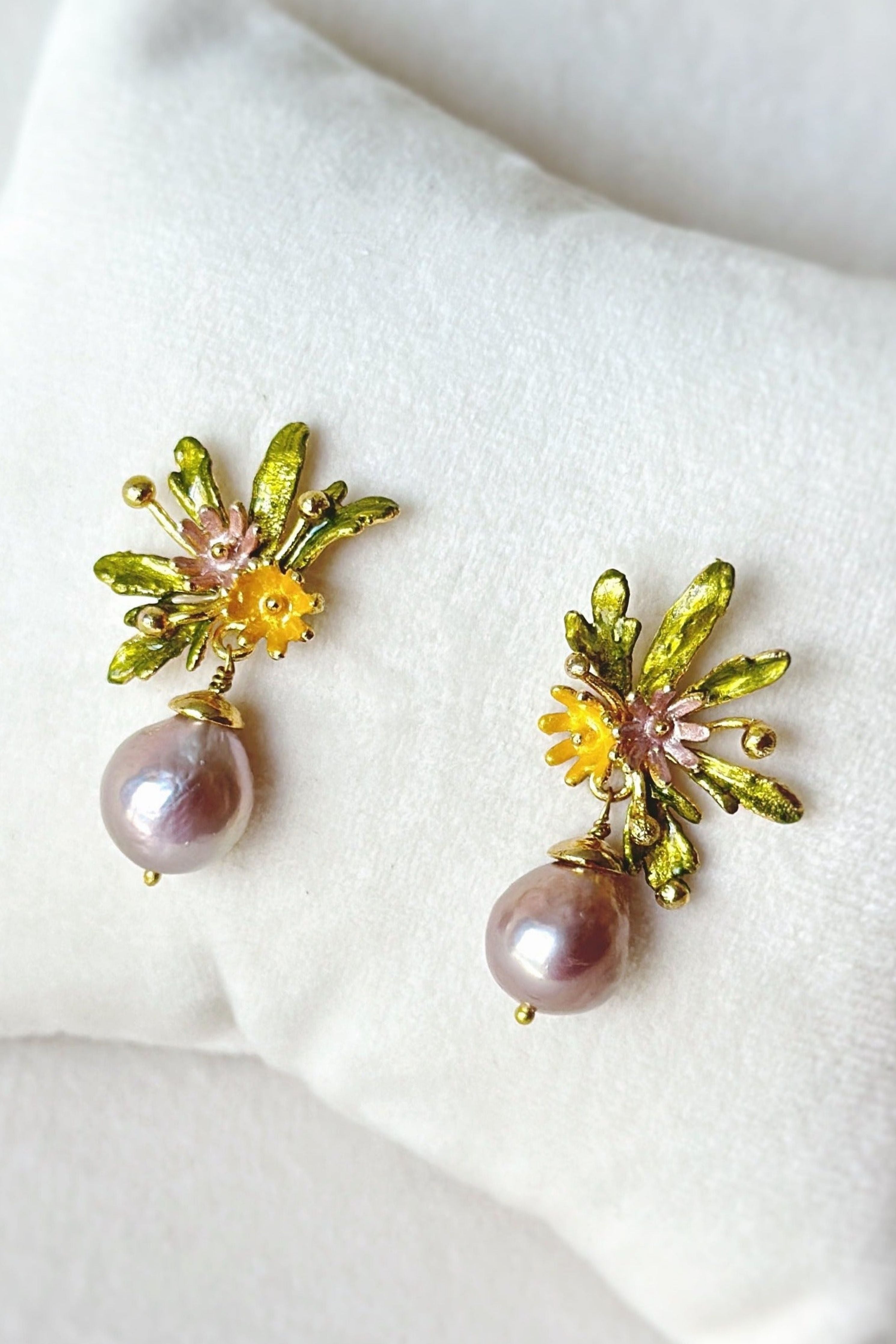 Flowerburst Pearl Drop Studs