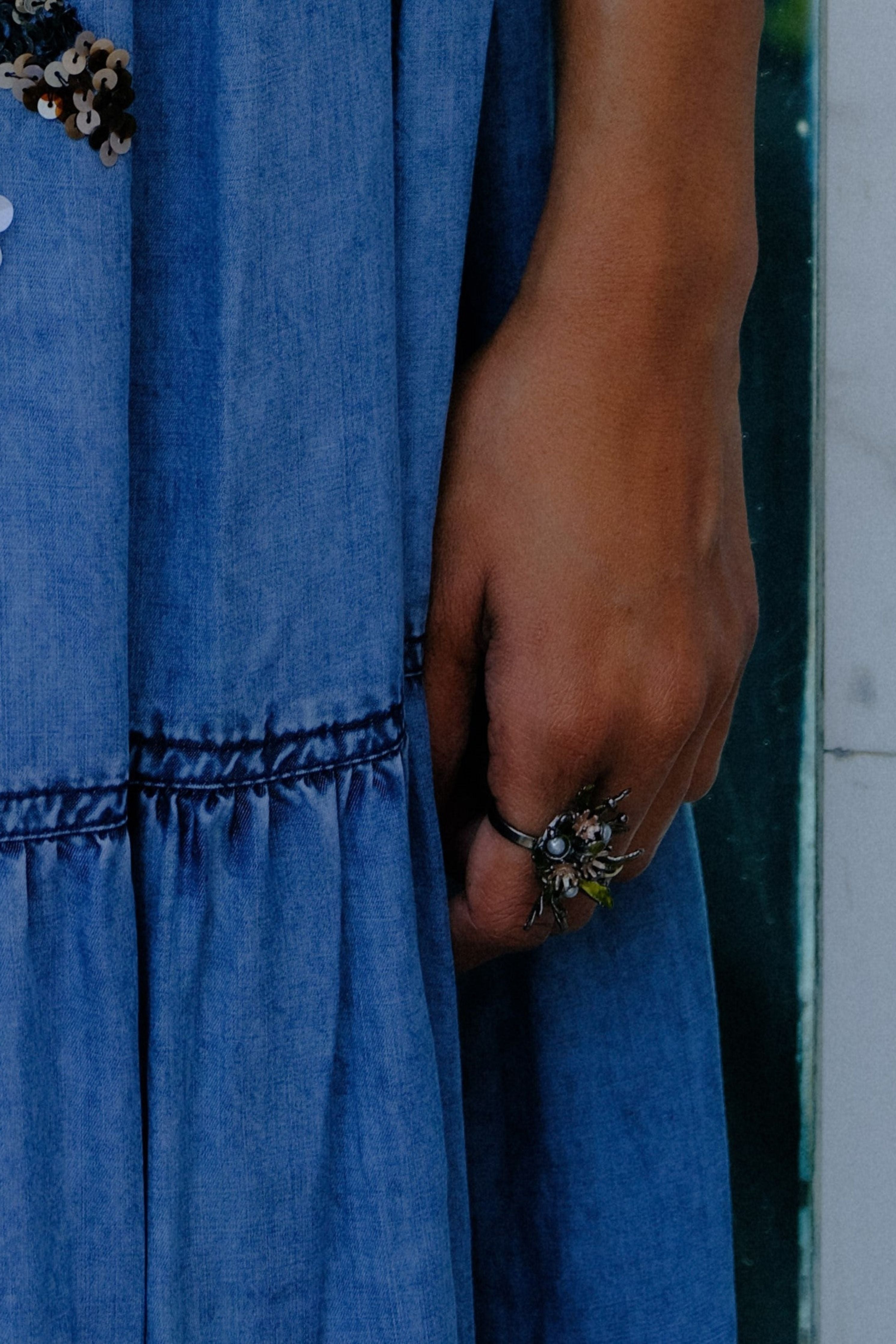 Flowerburst Ring  Black