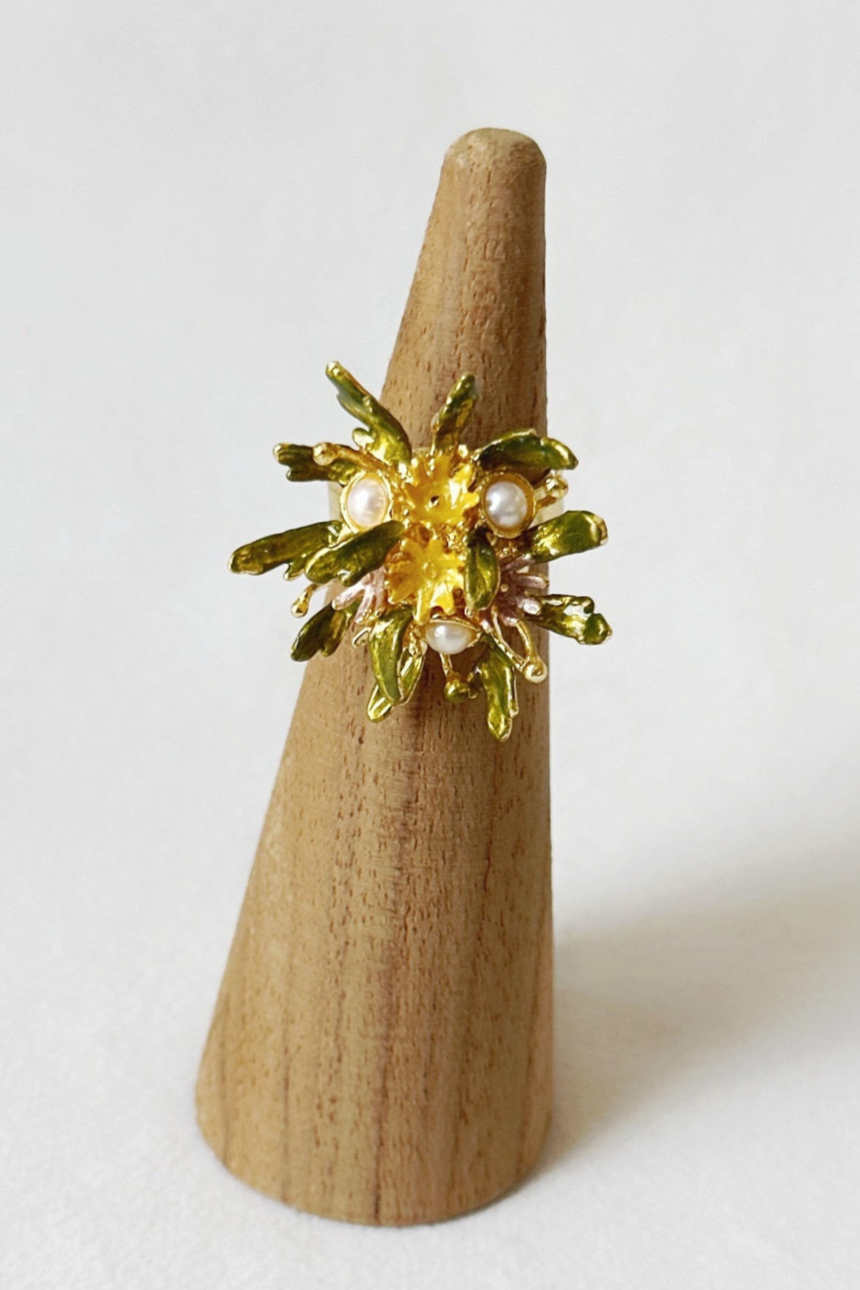 Flowerburst Ring Pastel Garden