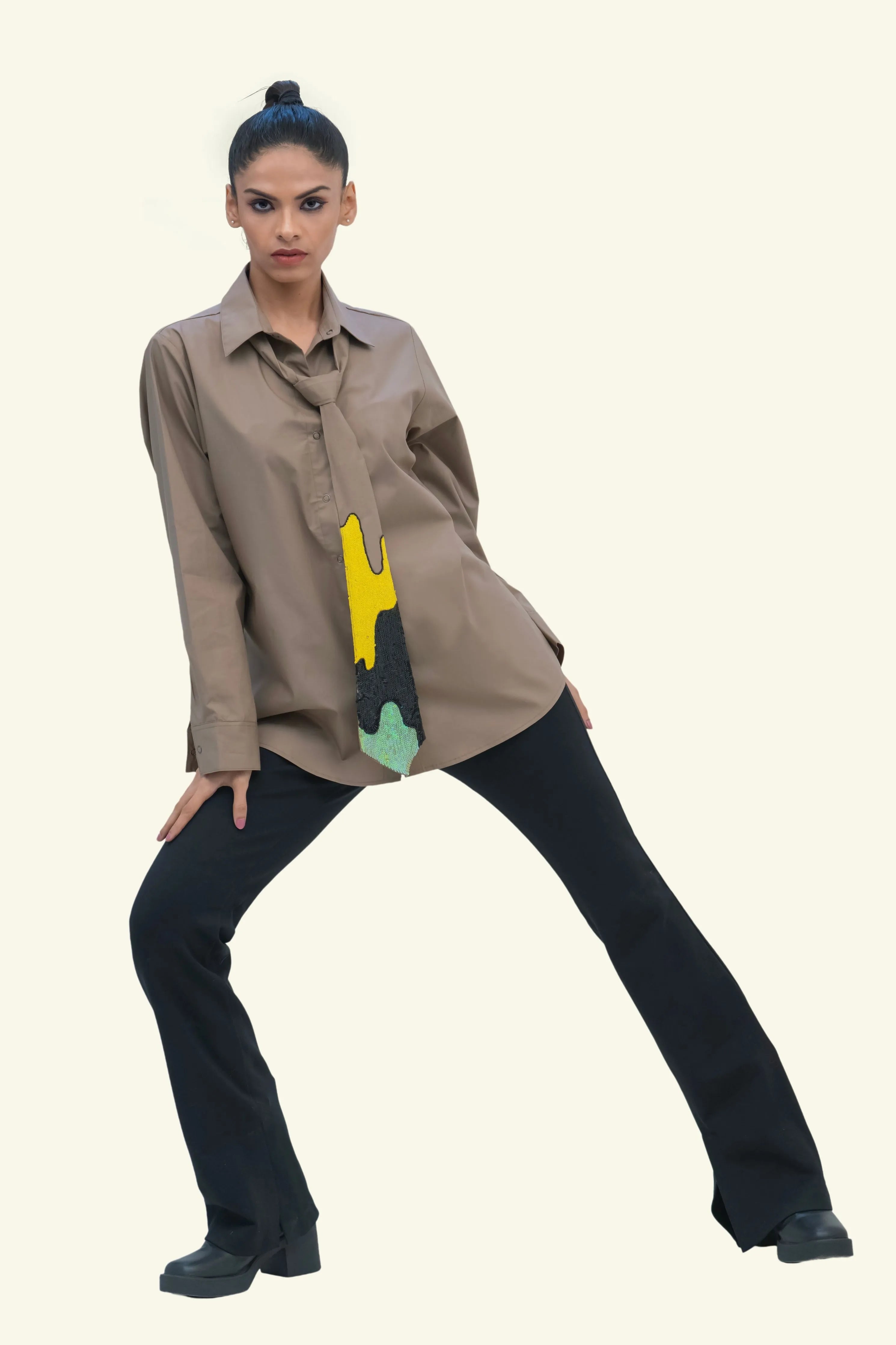 Brown Cotton Shirt with Brown Cotton Tie