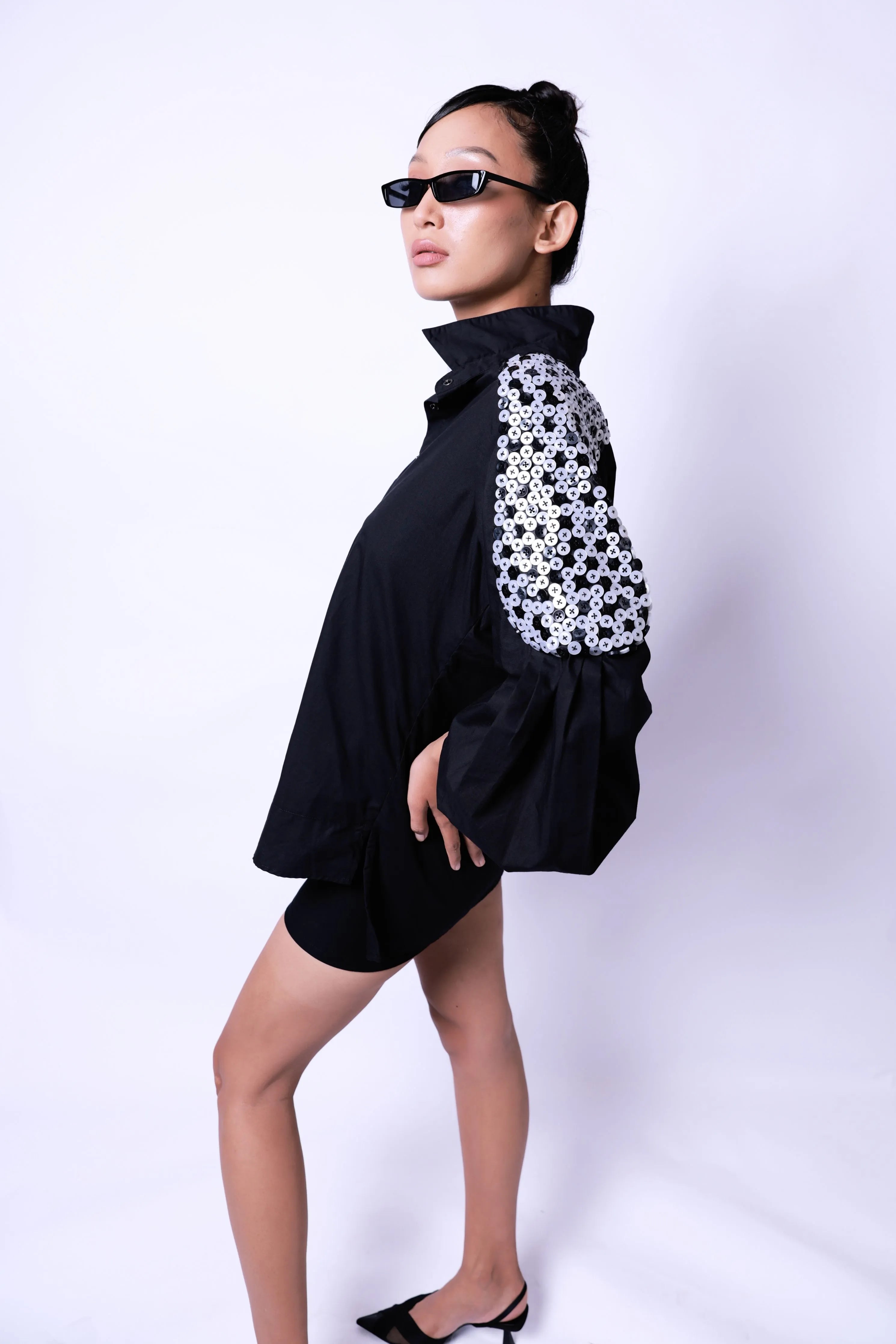Black Comfort Fit Cotton Shirt With Balloon Sleeves