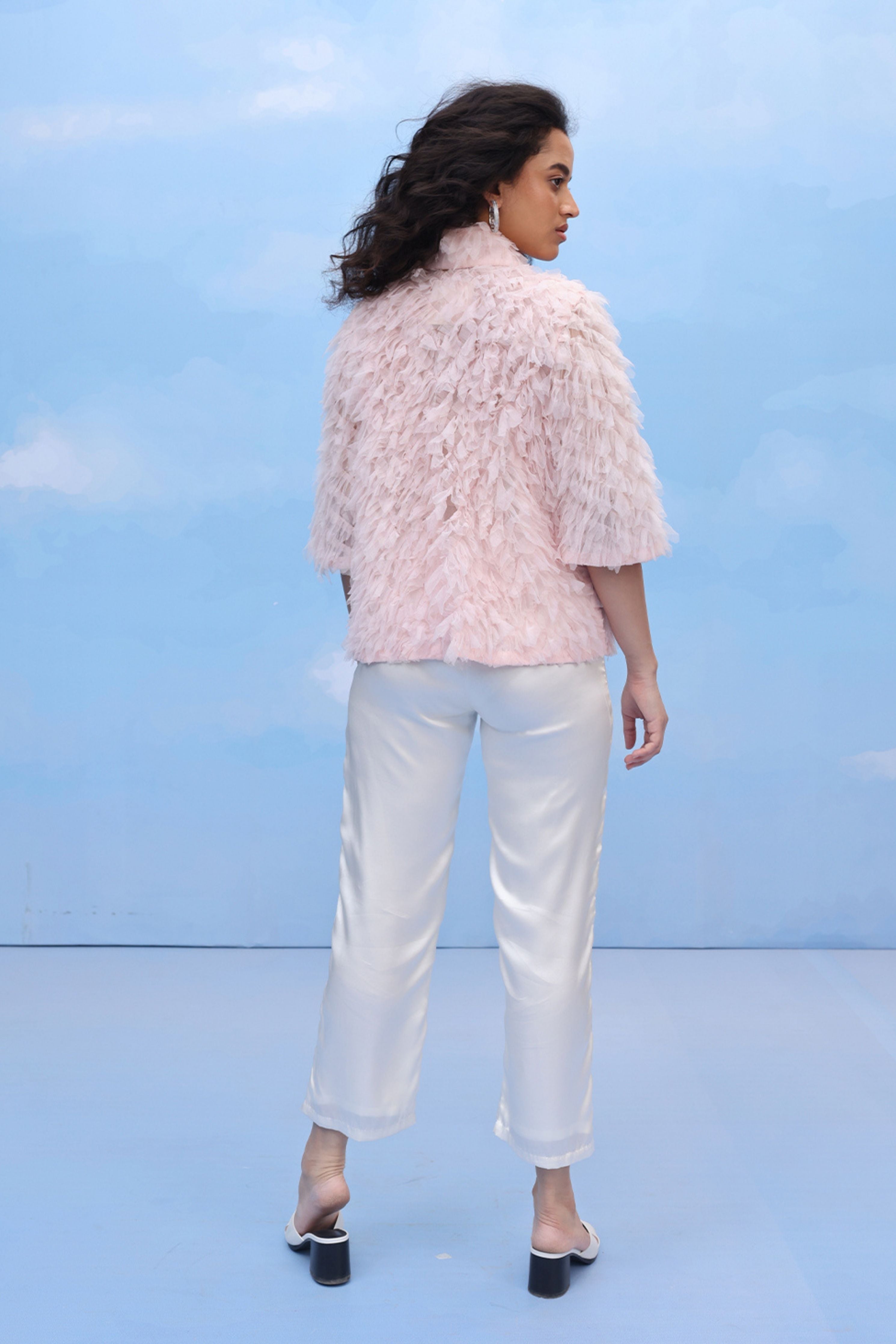 Tulle Crispfold Bloom