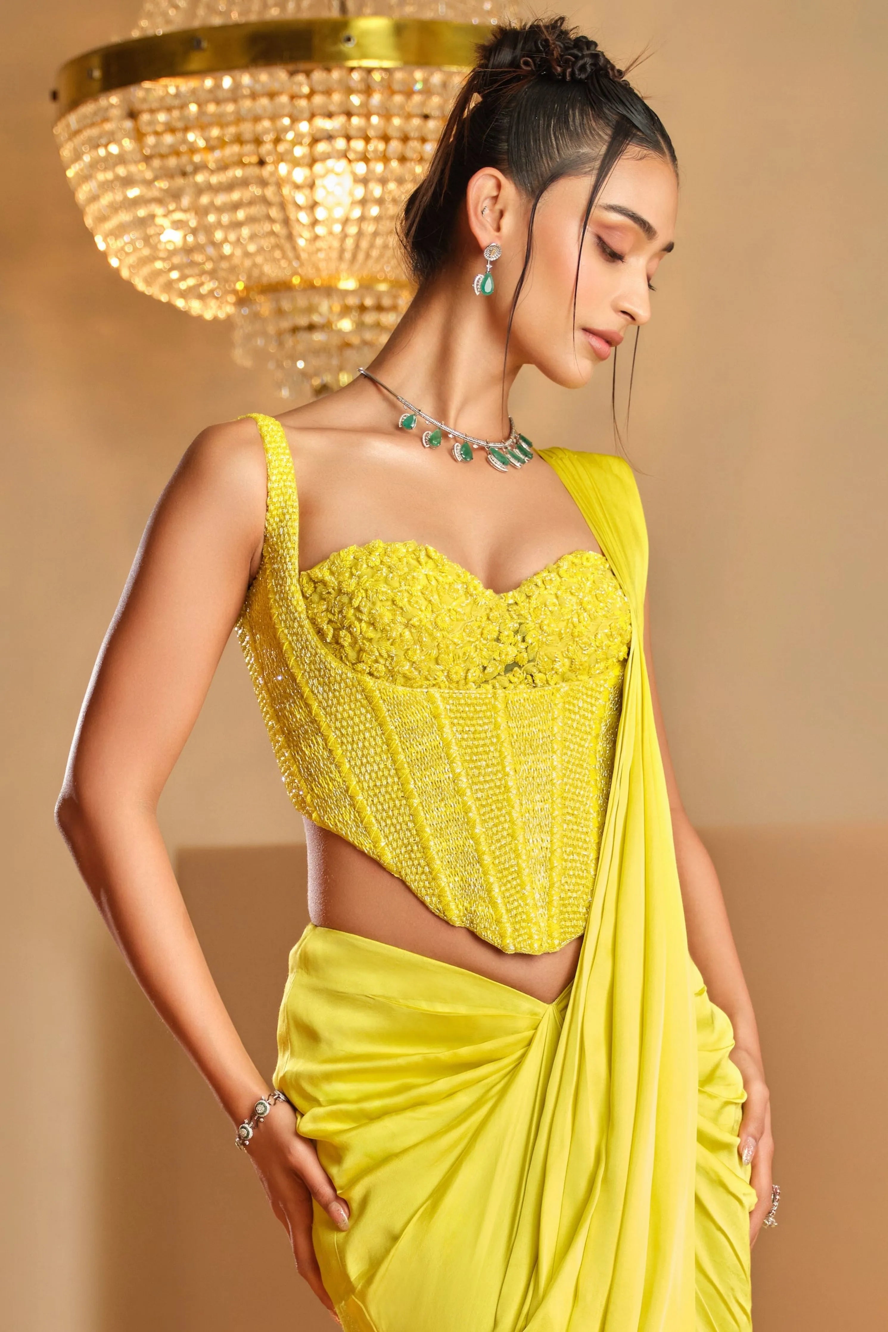 Chatak Chamkila Peela Draped Saree Set
