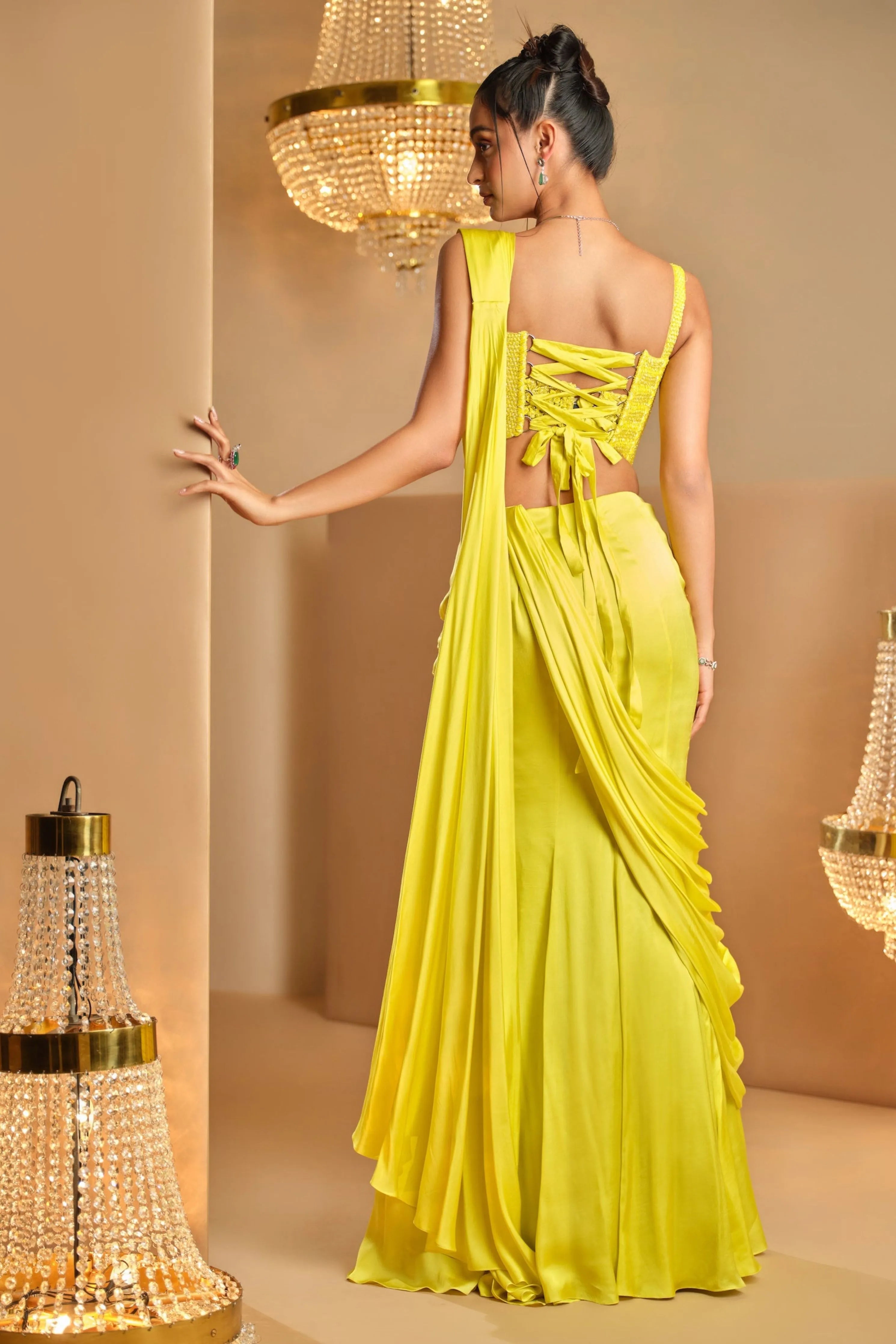 Chatak Chamkila Peela Draped Saree Set