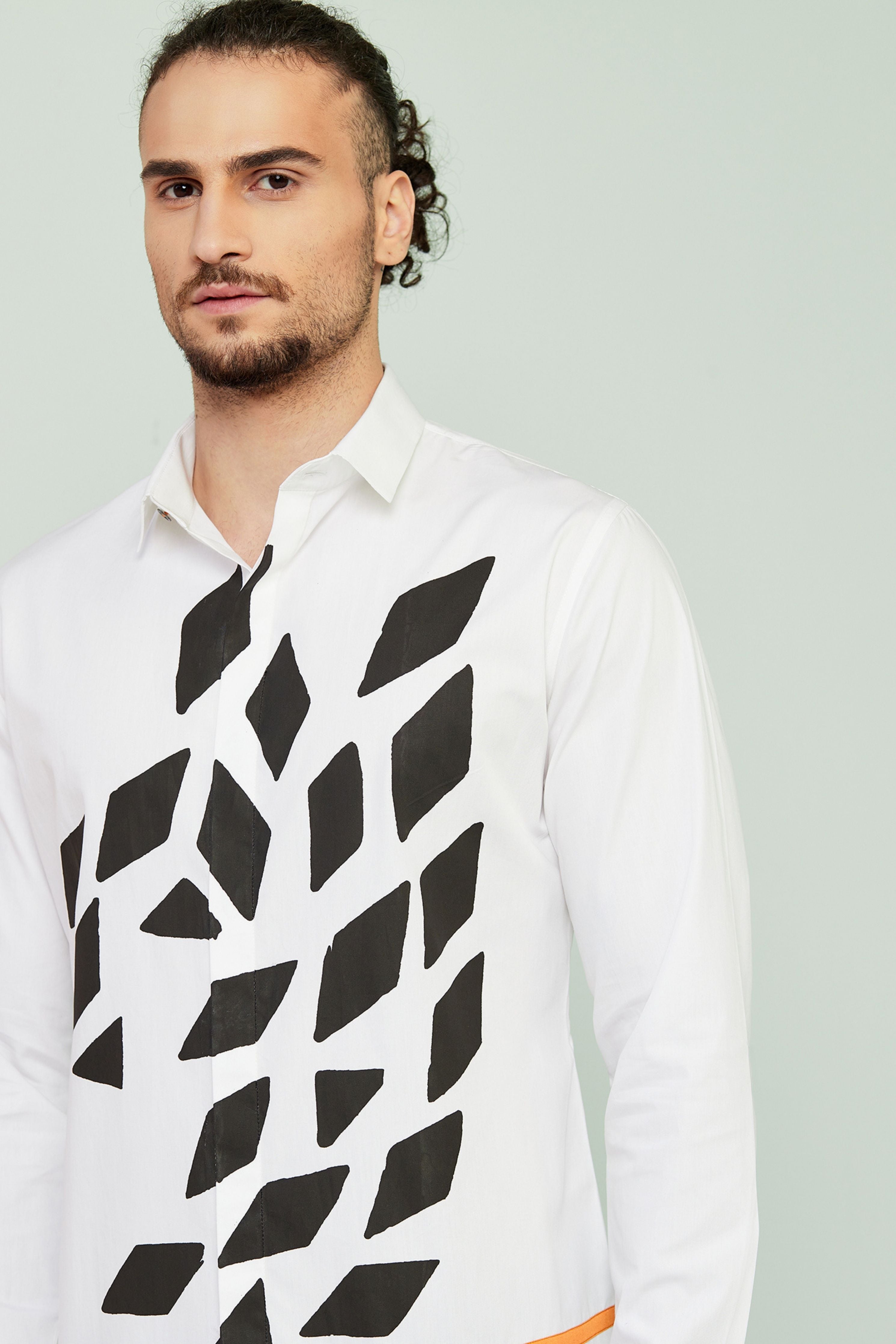 Cruising White Printed