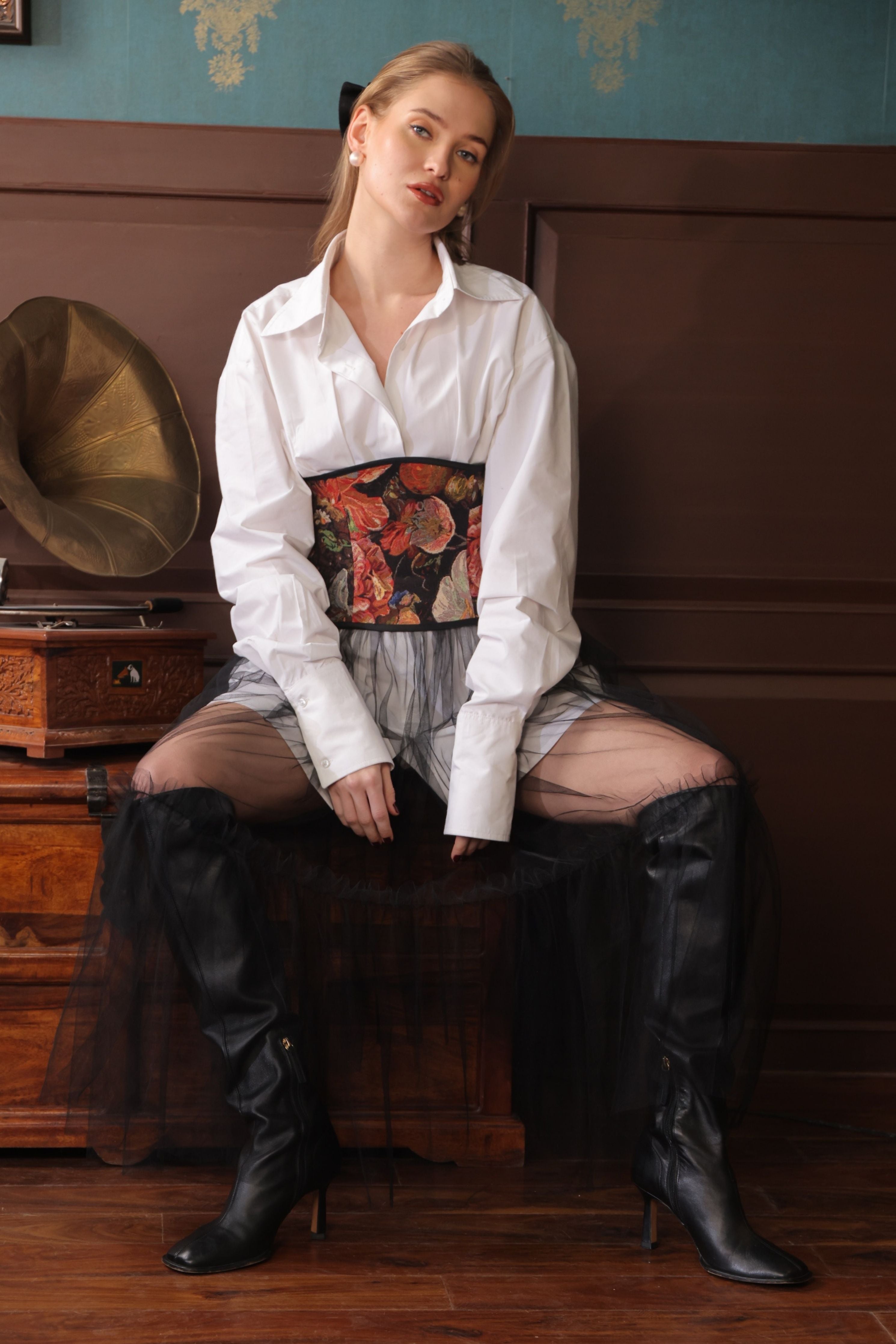 Black Muse Skirt Set