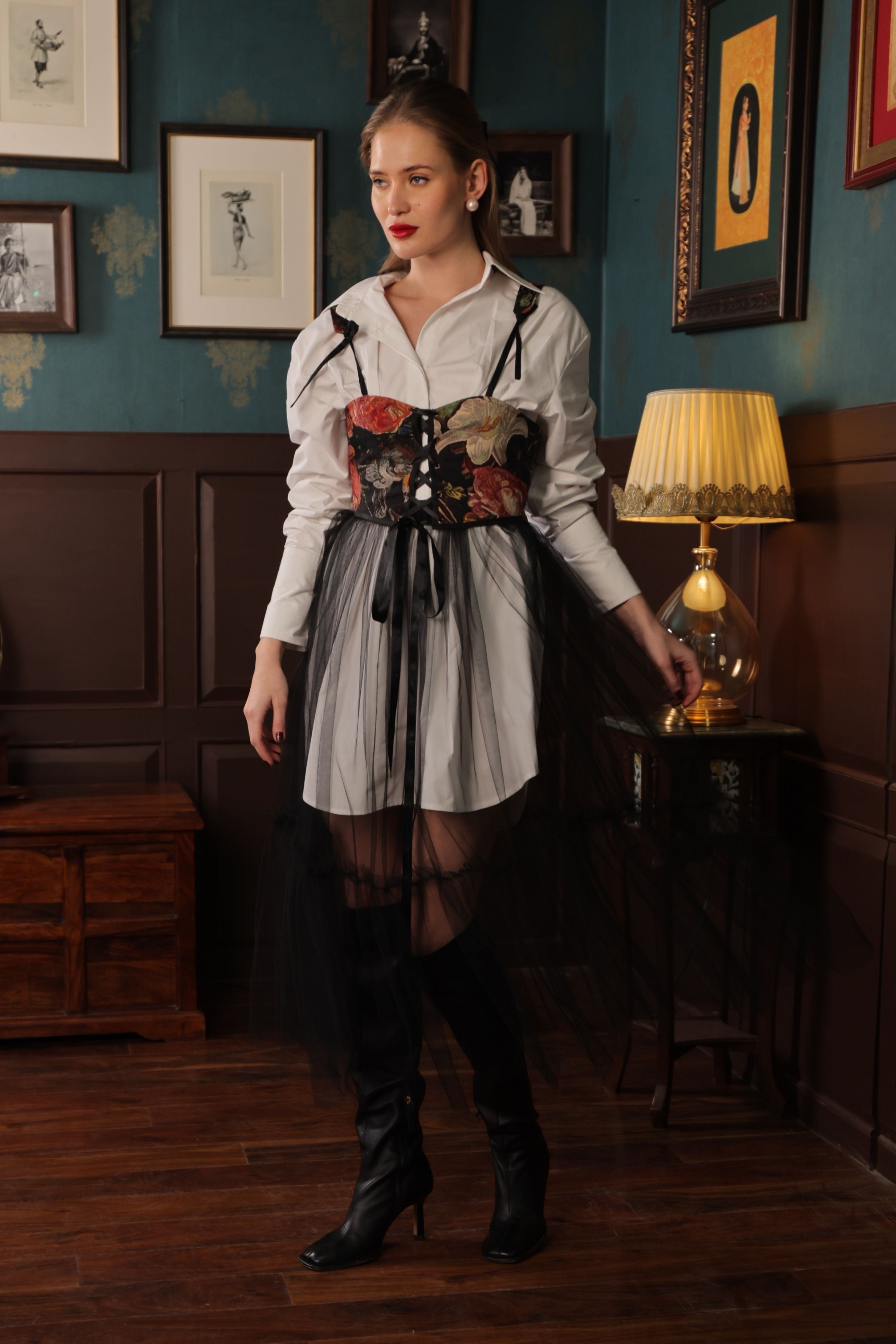 Dark Petal Skirt Set