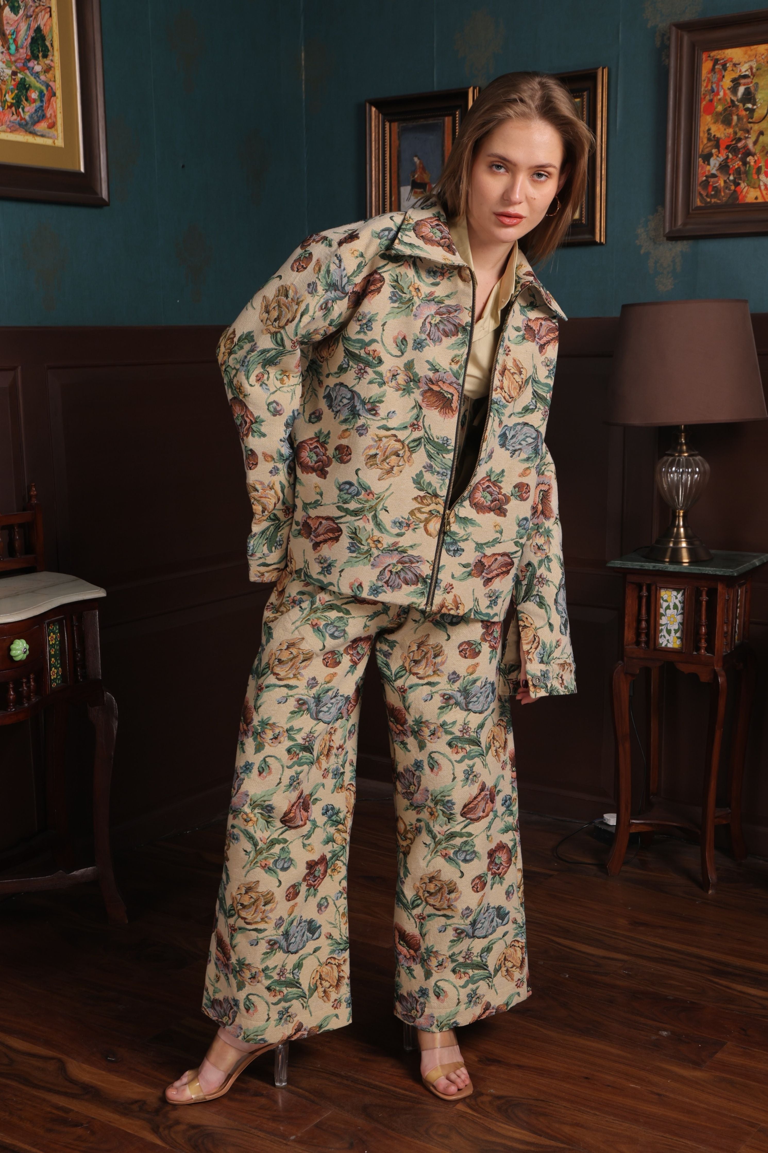 Daizy Charm Jacket Set