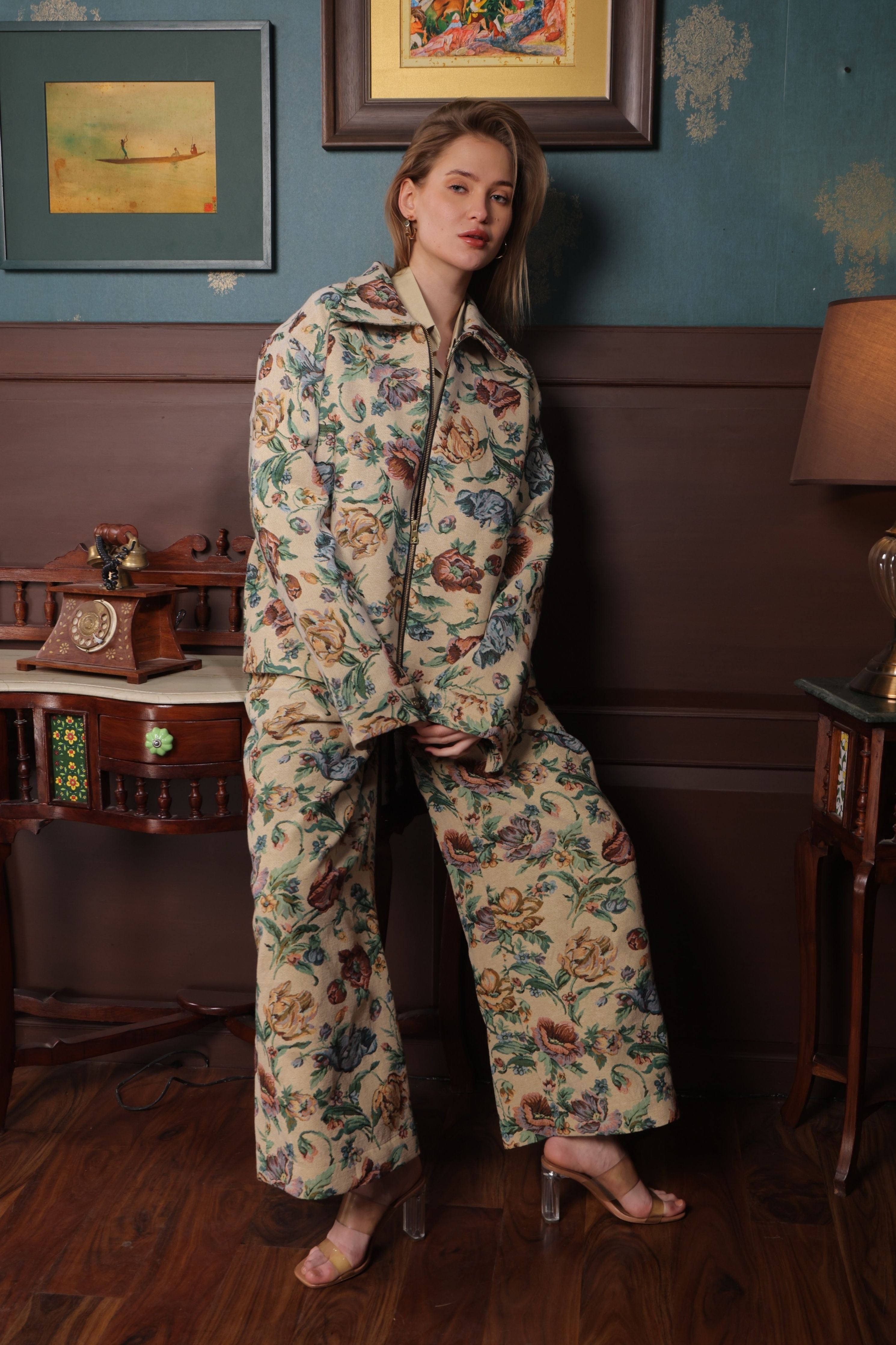 Daizy Charm Jacket Set