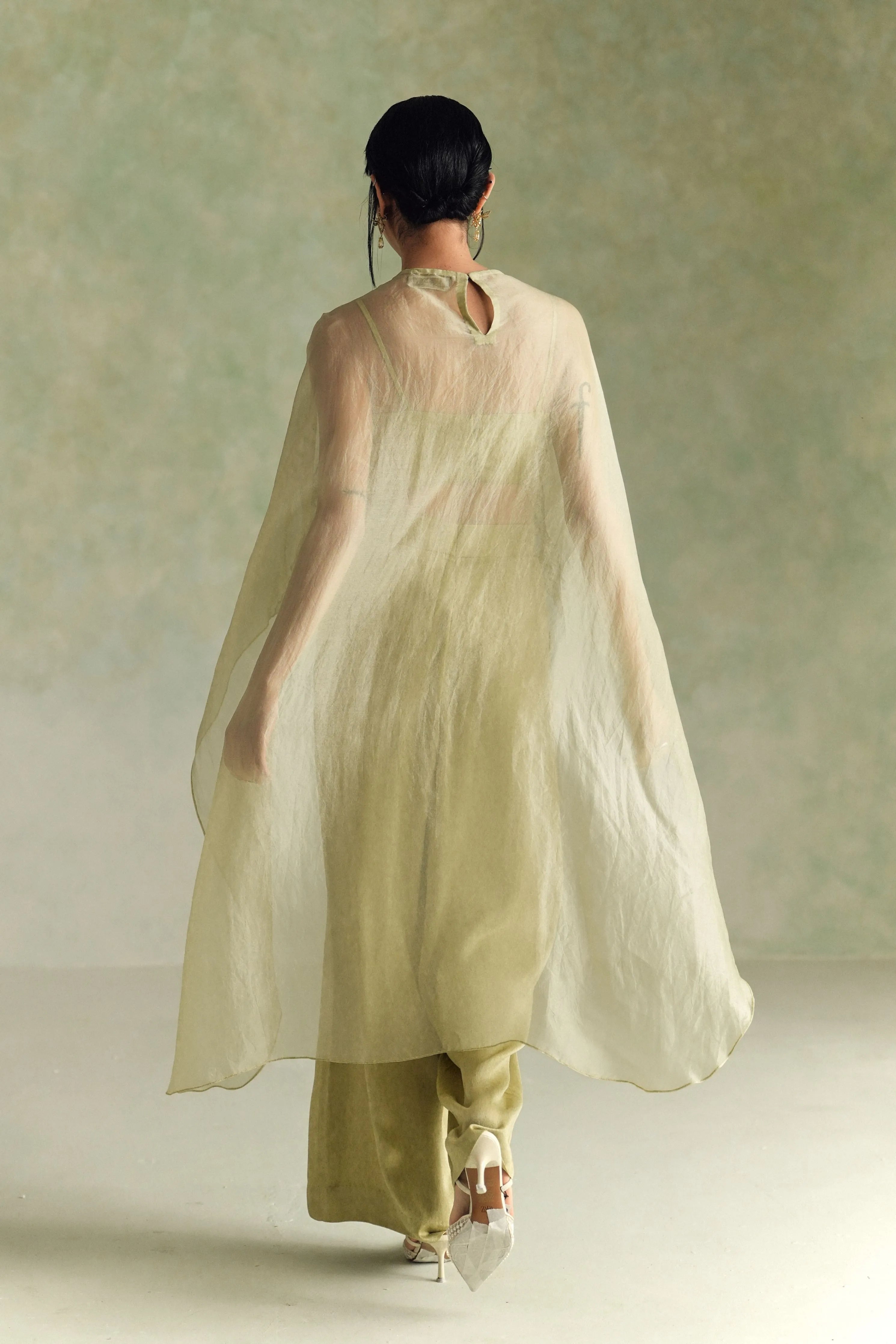Verde Cape Set