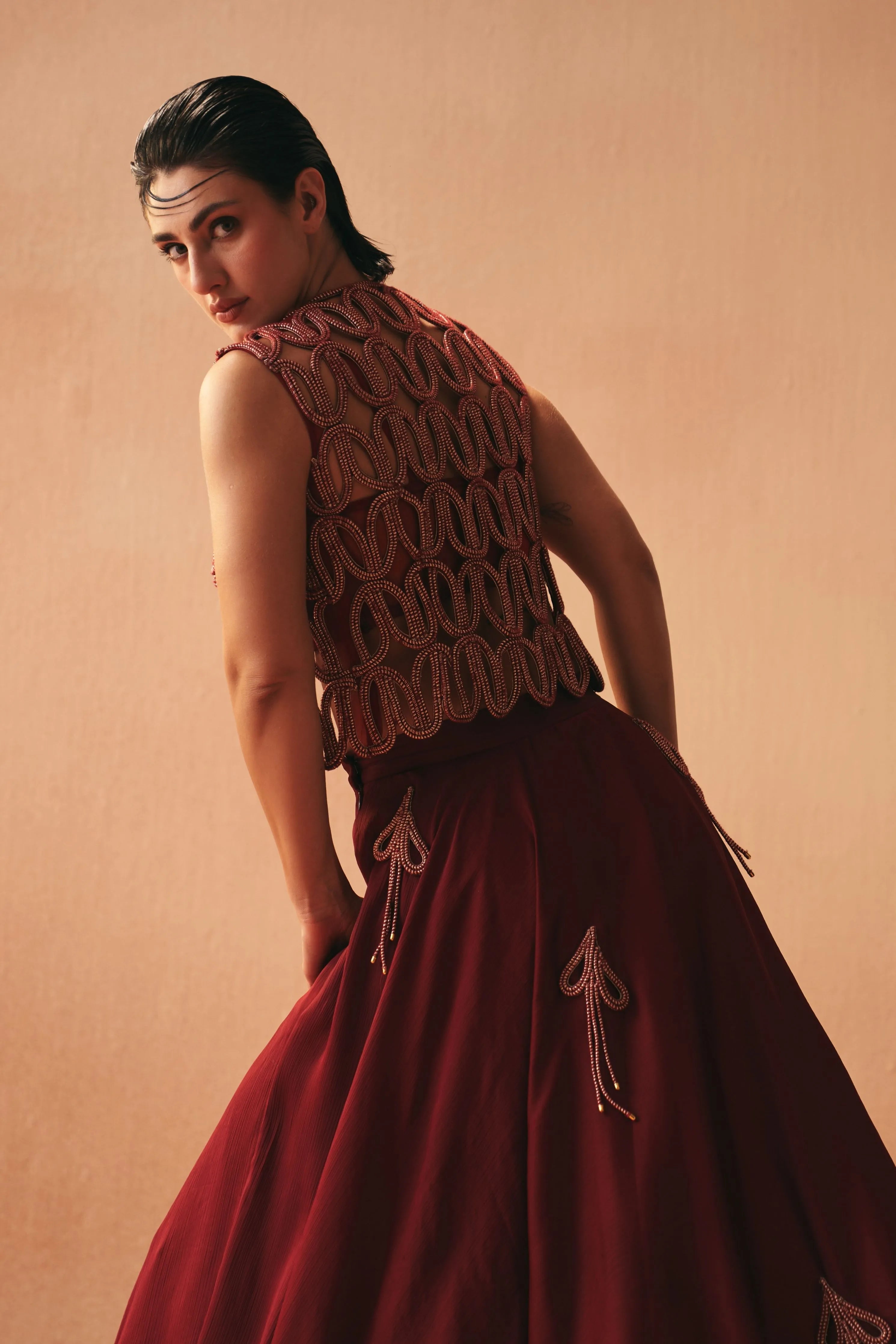 Sundeo Skirt Set