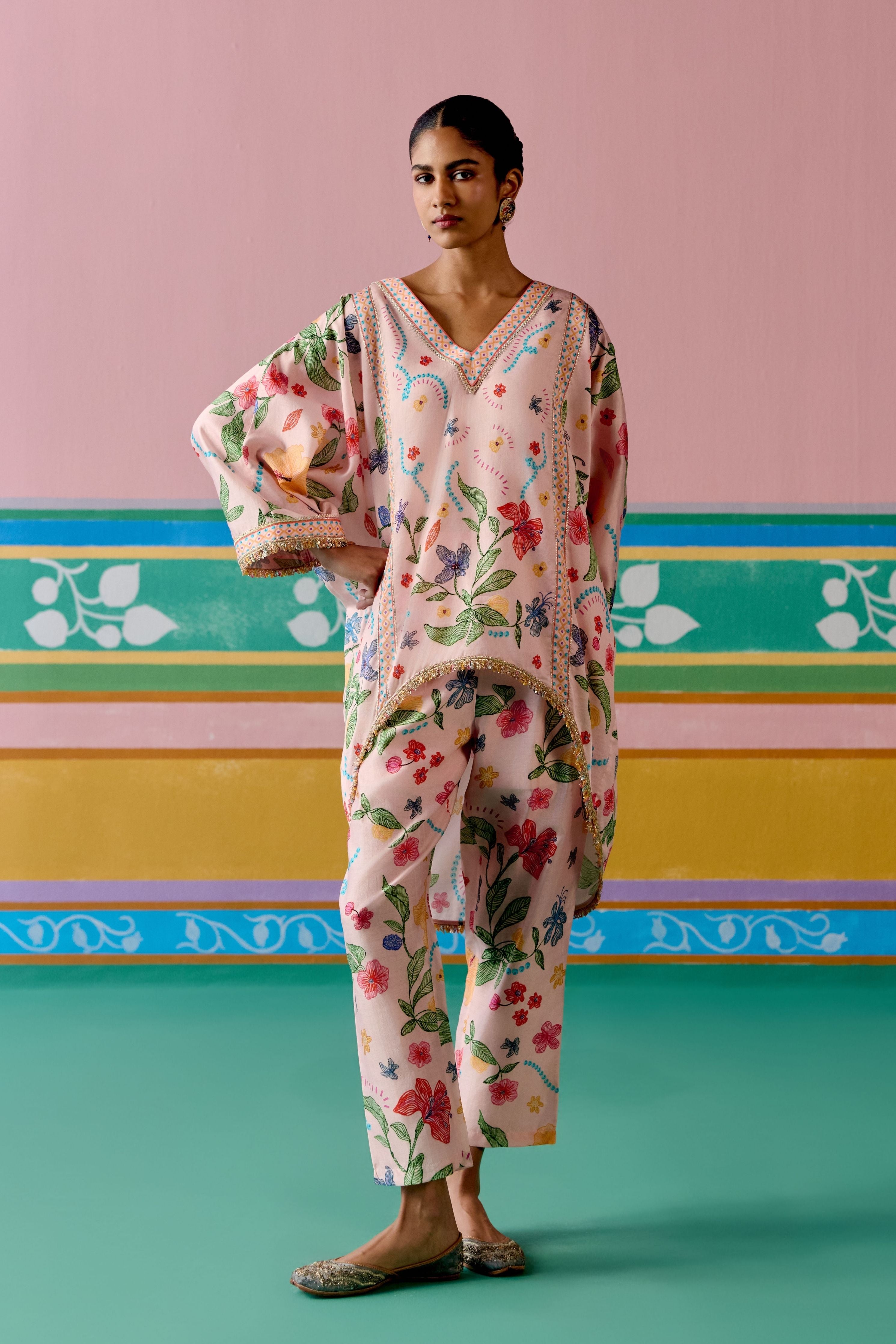 Dusty Pink Floral Short Kaftan Set