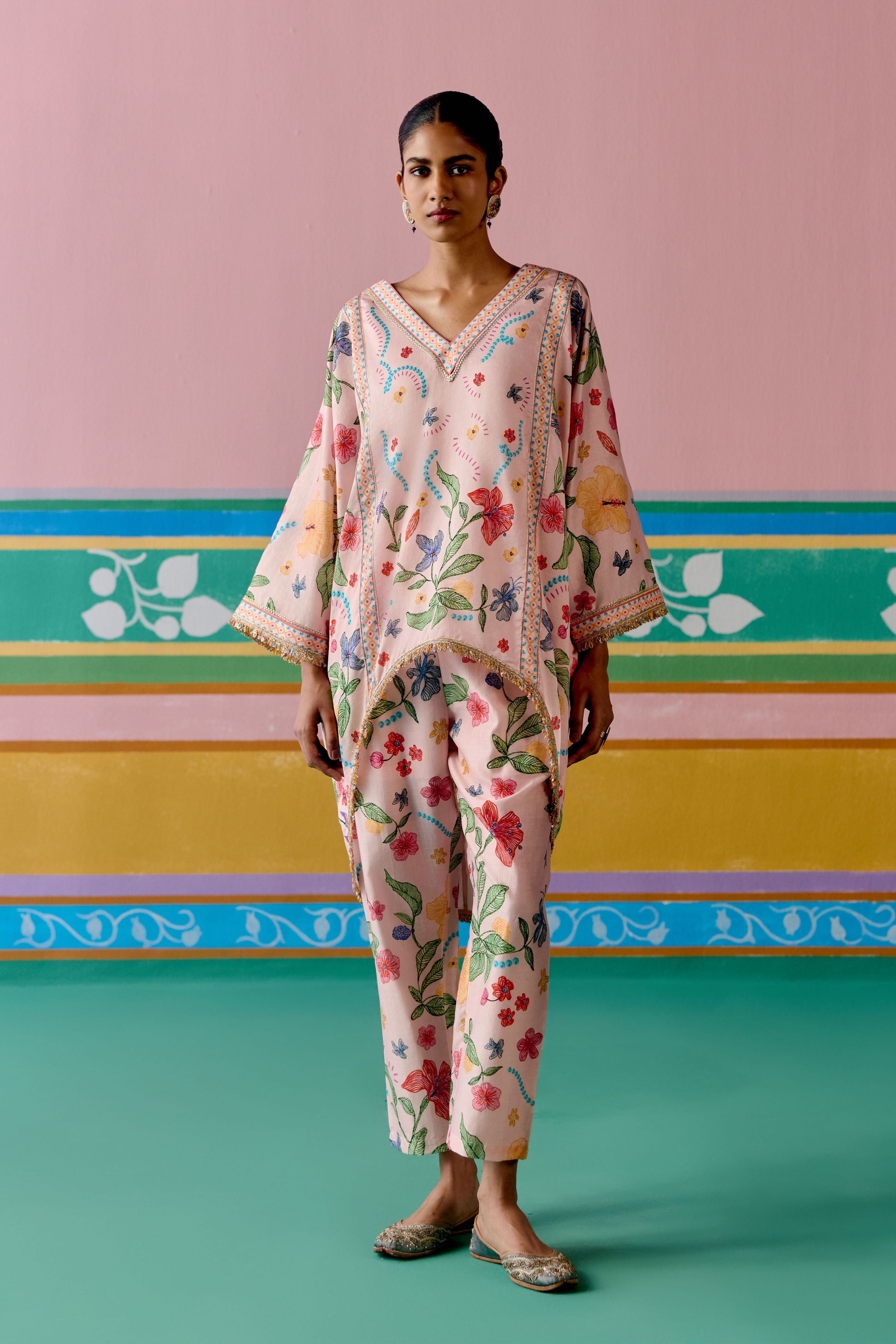 Dusty Pink Floral Short Kaftan Set