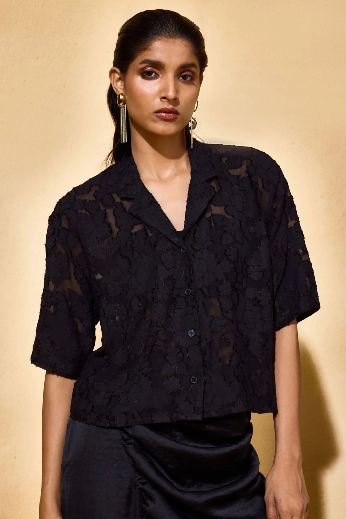 Echo Noir Shirt